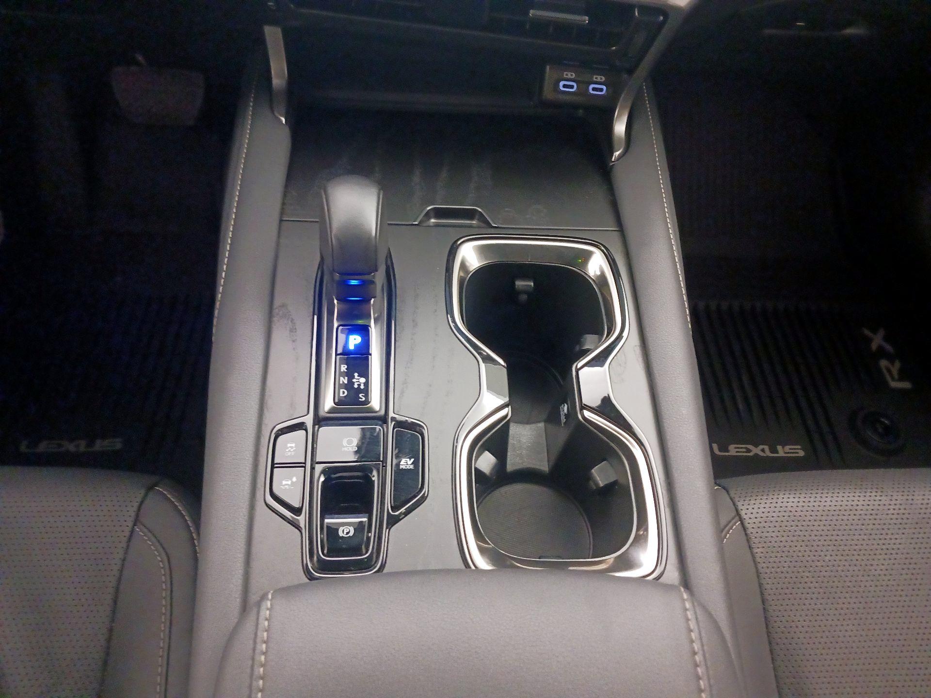 Thumbnail: 2024 Lexus RX - 18
