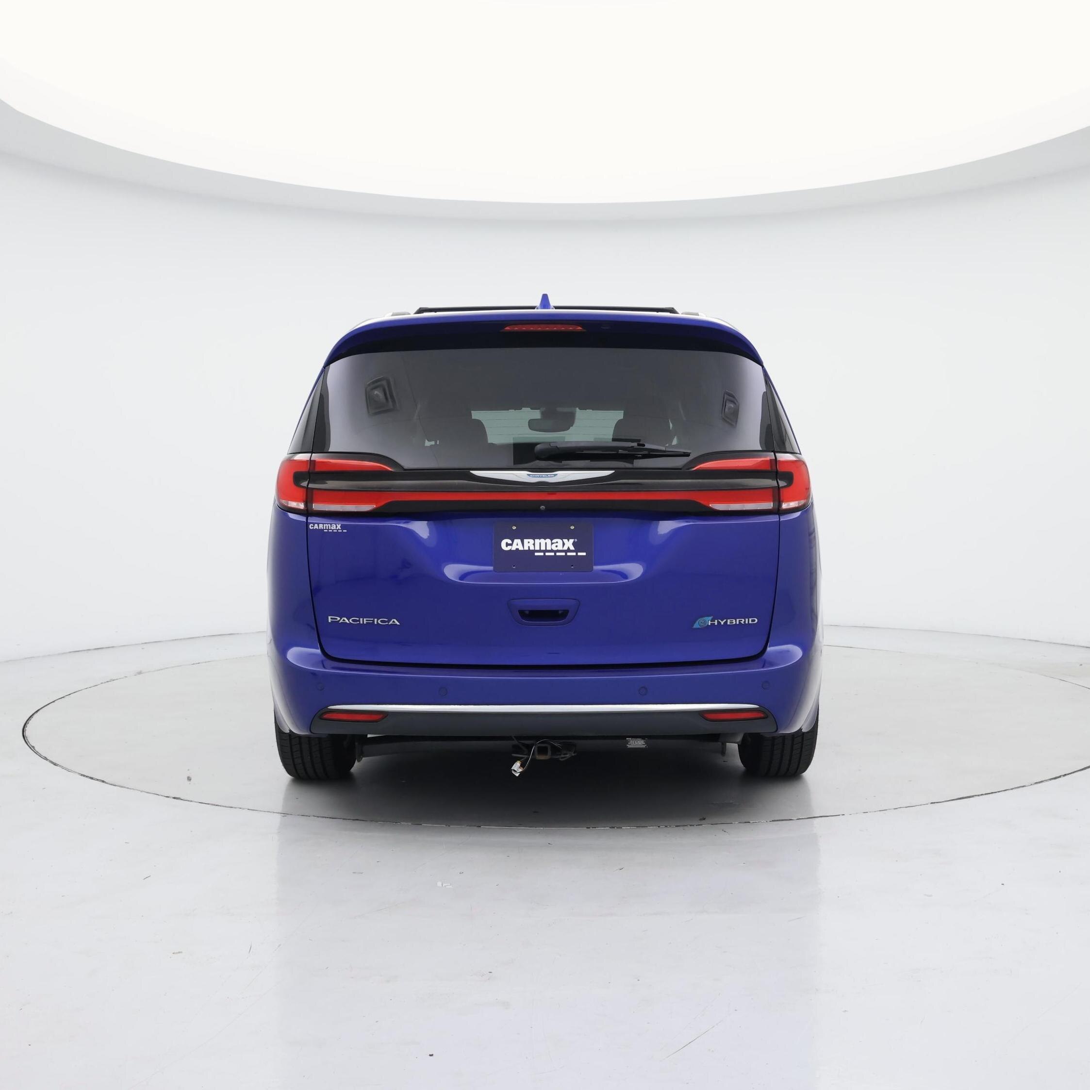 Thumbnail: 2021 Chrysler Pacifica - 6