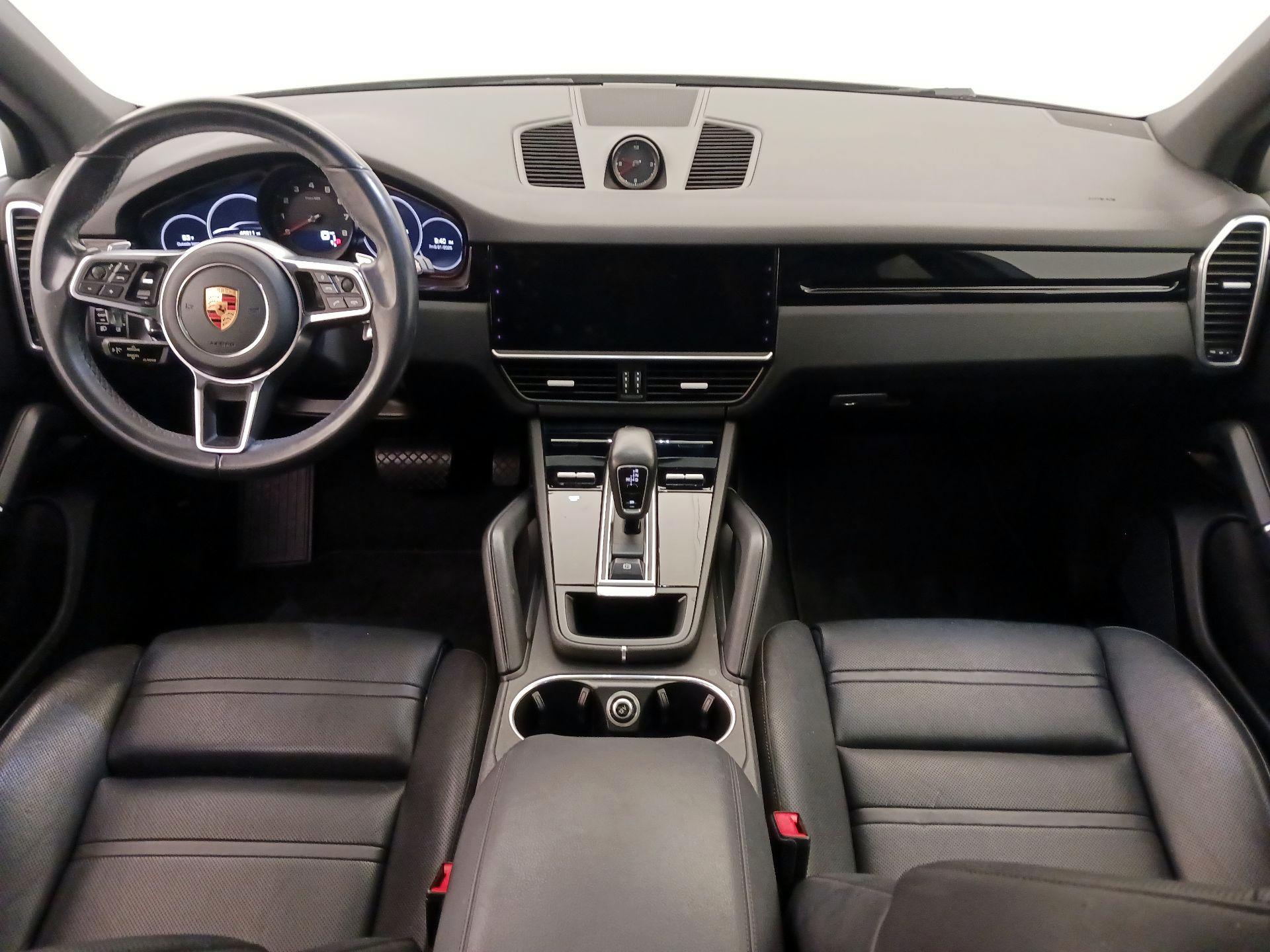 Thumbnail: 2019 Porsche Cayenne - 9
