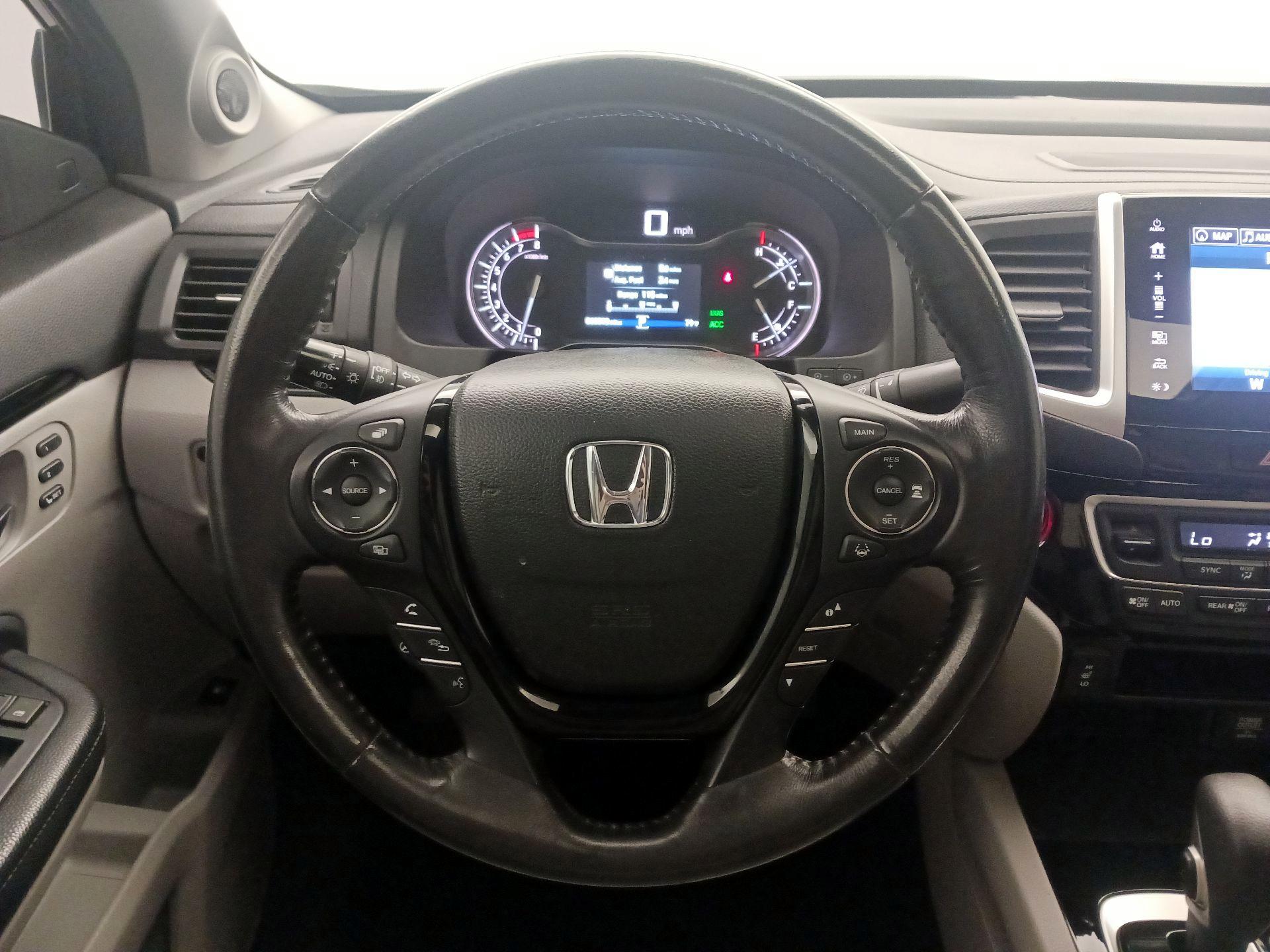 Thumbnail: 2019 Honda Ridgeline - 10