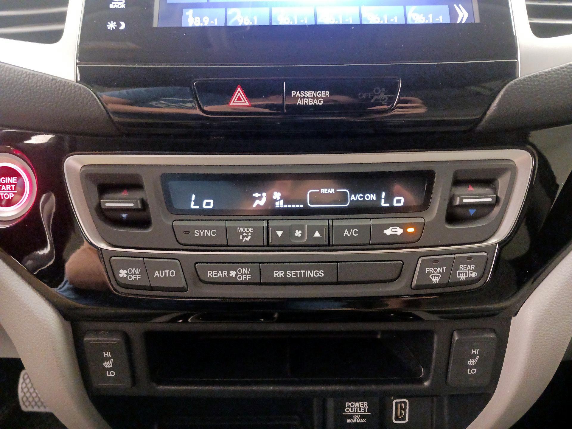 Thumbnail: 2019 Honda Ridgeline - 17