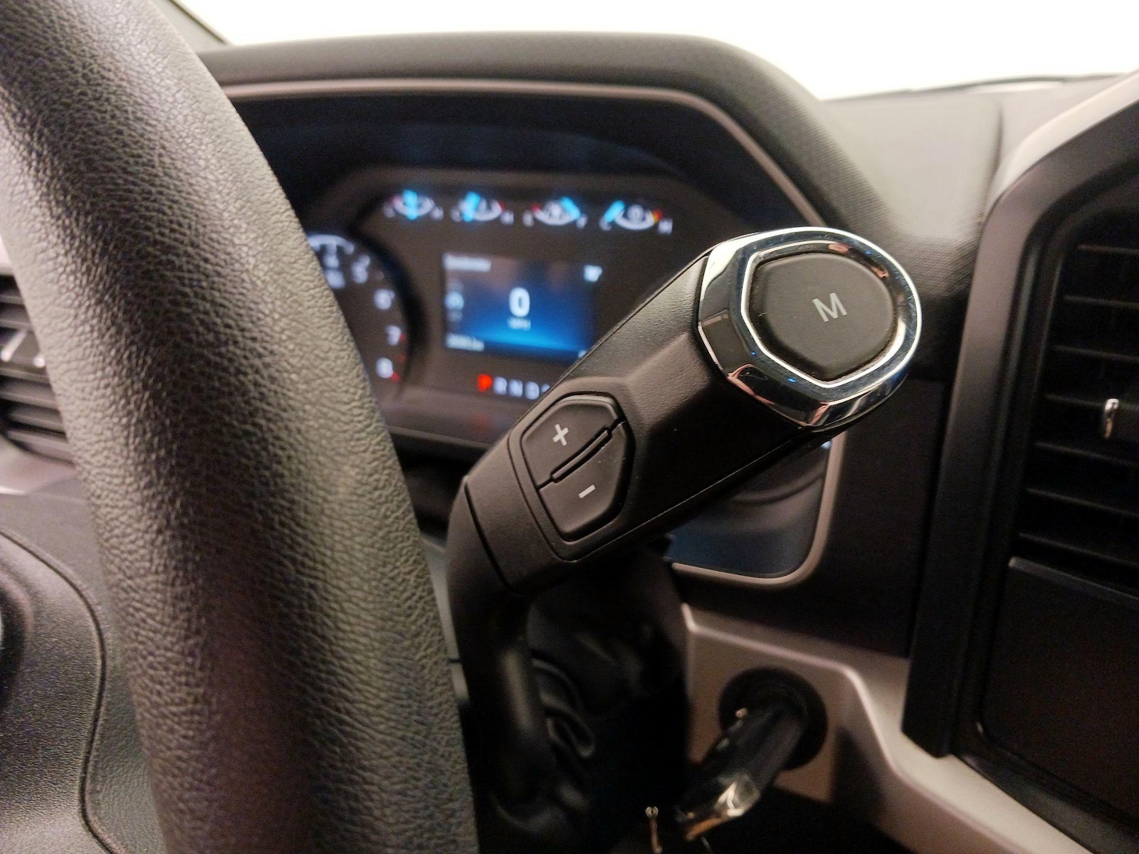 2022 Ford F-150 XL - Photo 18