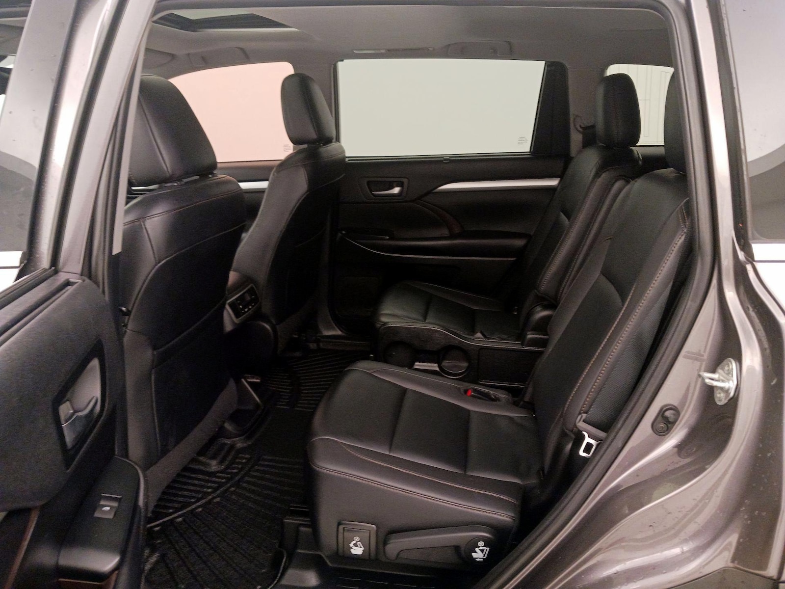 Rear Air Conditioning