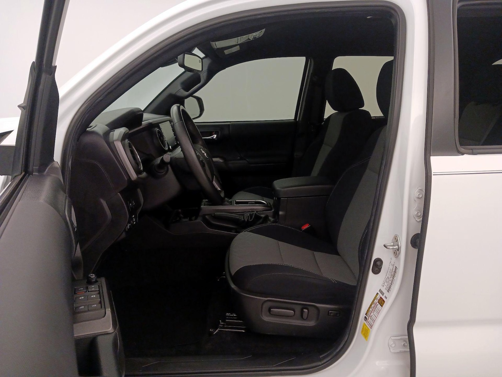 Power Seat(s) & Side Airbags