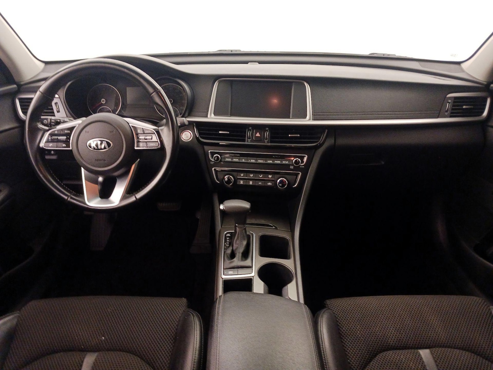 Apple CarPlay® & Android Auto™