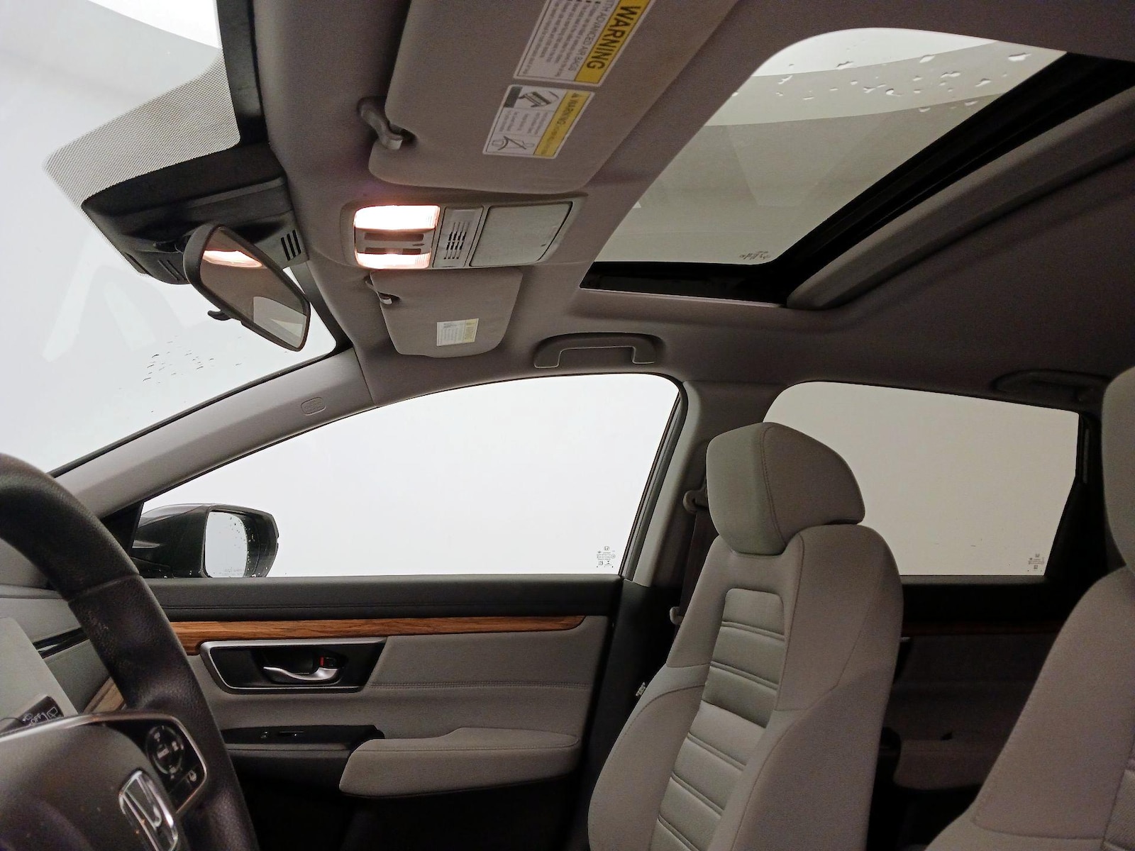 Sunroof(s) & Overhead Airbags