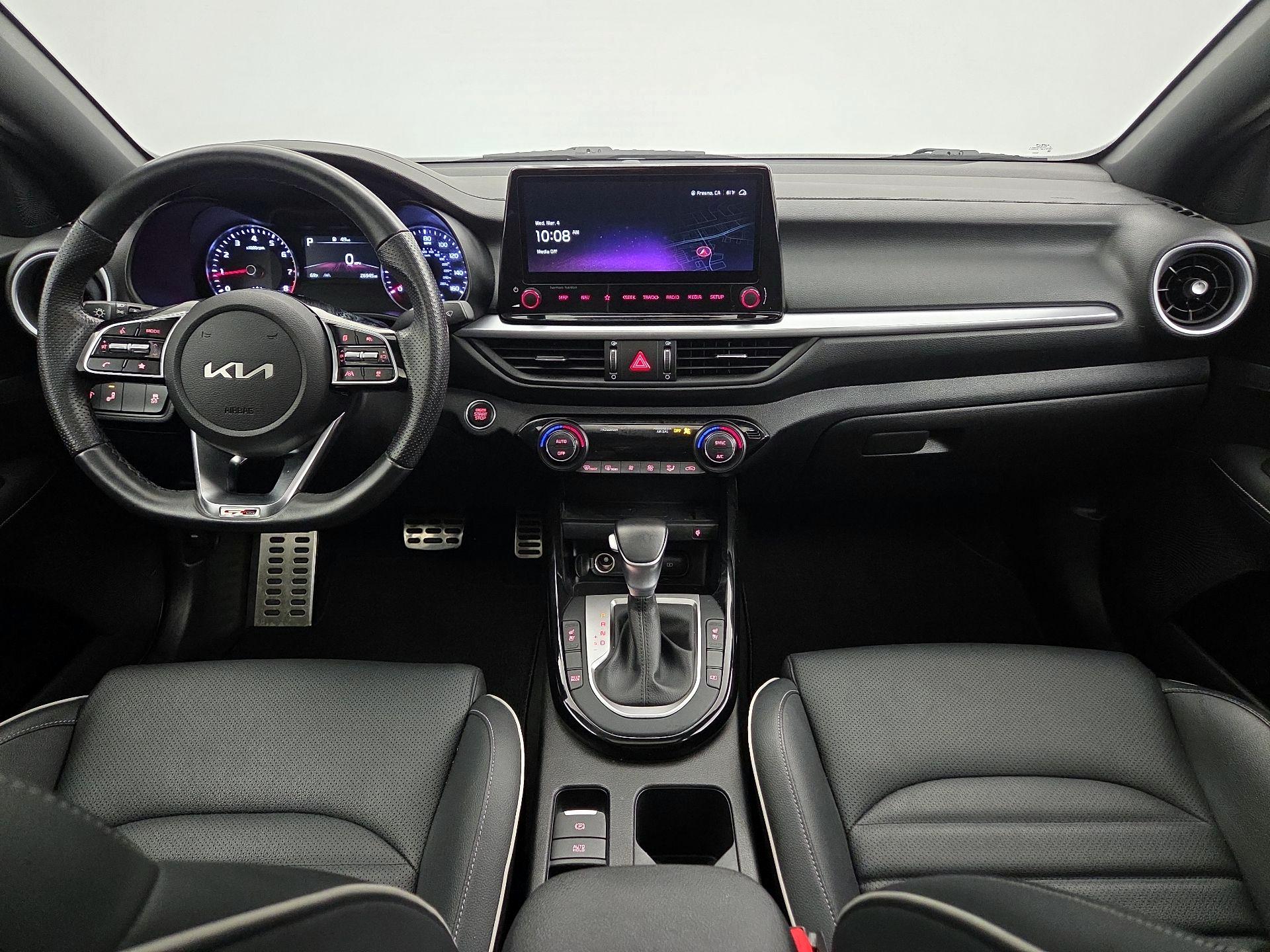 Thumbnail: 2024 Kia Forte - 9