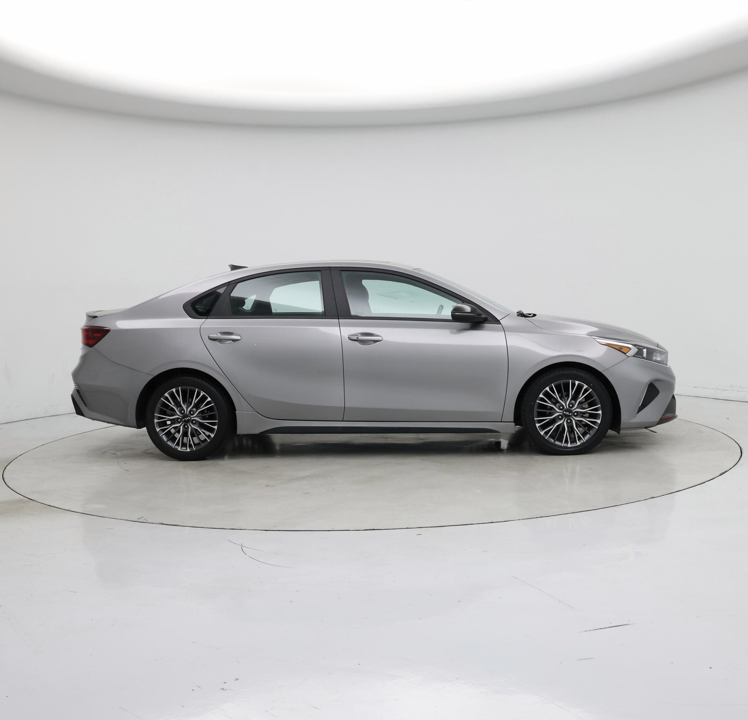 Thumbnail: 2024 Kia Forte - 7