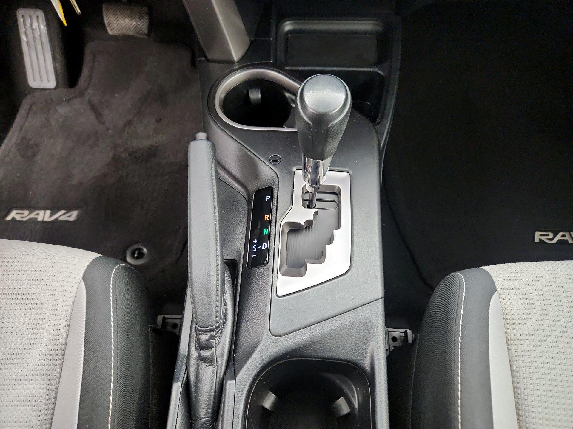 Thumbnail: 2017 Toyota RAV4 - 17