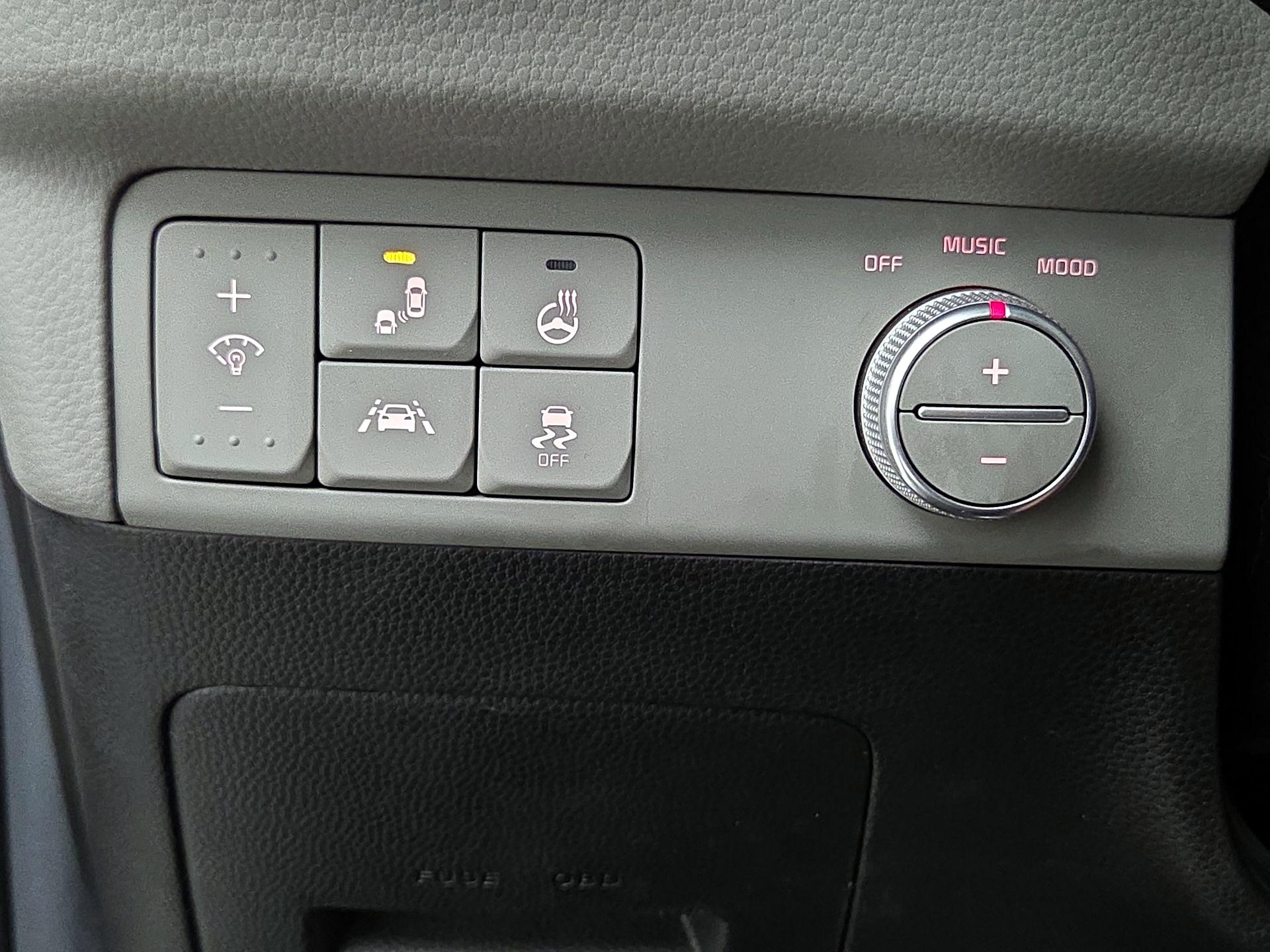 Thumbnail: 2017 Kia Soul - 13