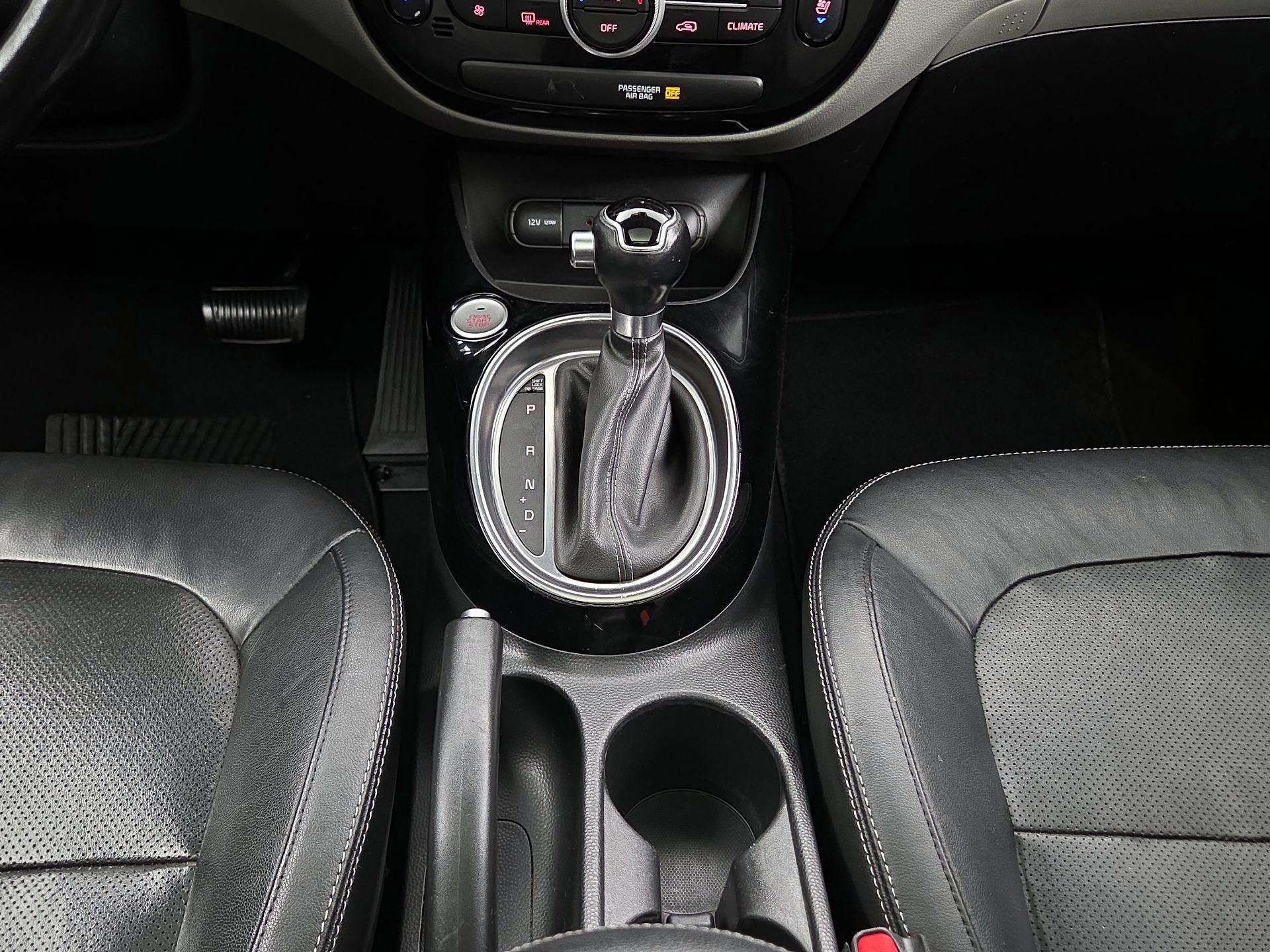 Thumbnail: 2017 Kia Soul - 18