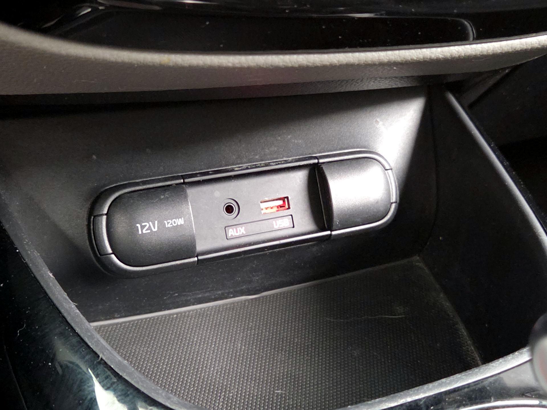 Thumbnail: 2017 Kia Soul - 19