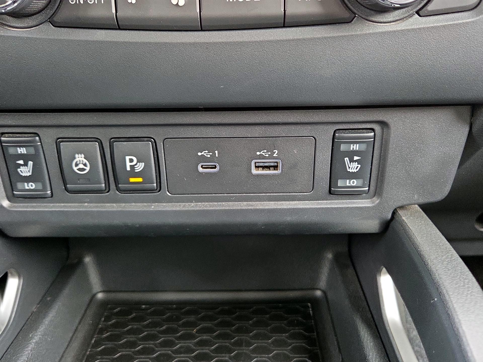 Thumbnail: 2022 Nissan Frontier - 16