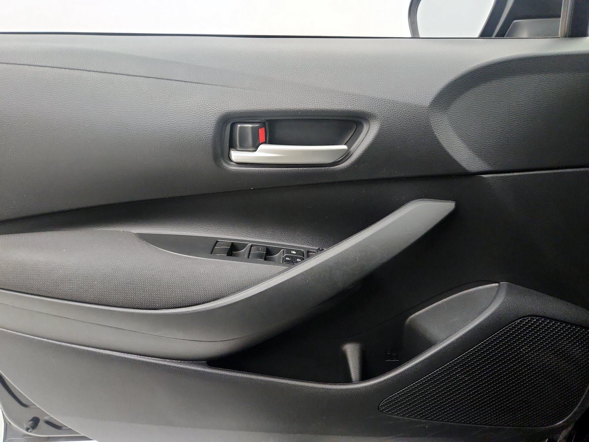 Thumbnail: 2021 Toyota Corolla - 12