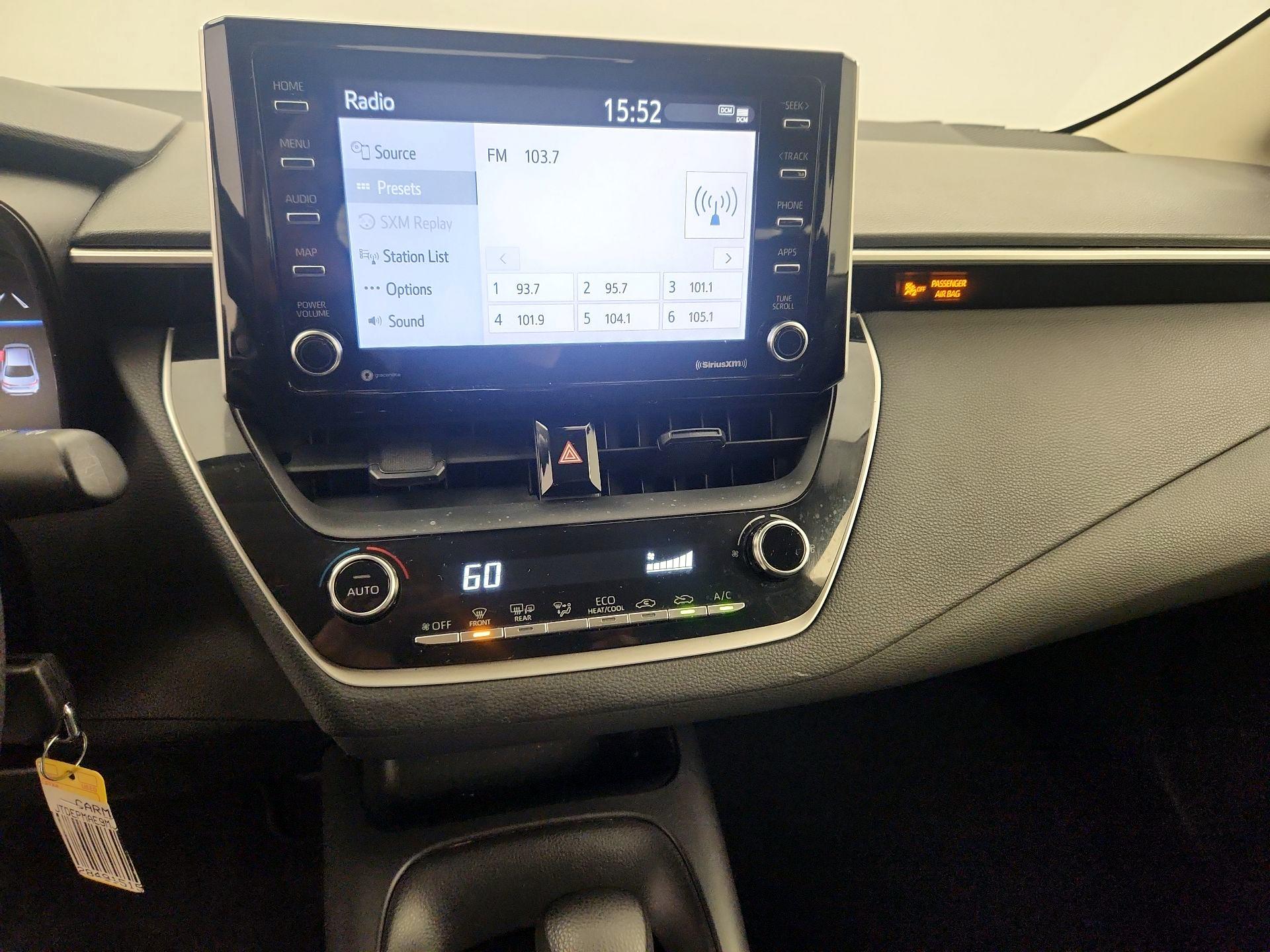 Thumbnail: 2021 Toyota Corolla - 16