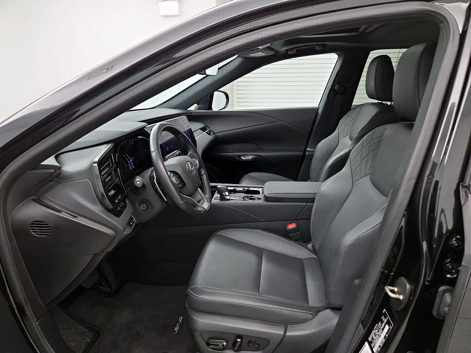 Thumbnail: 2024 Lexus RX - 9