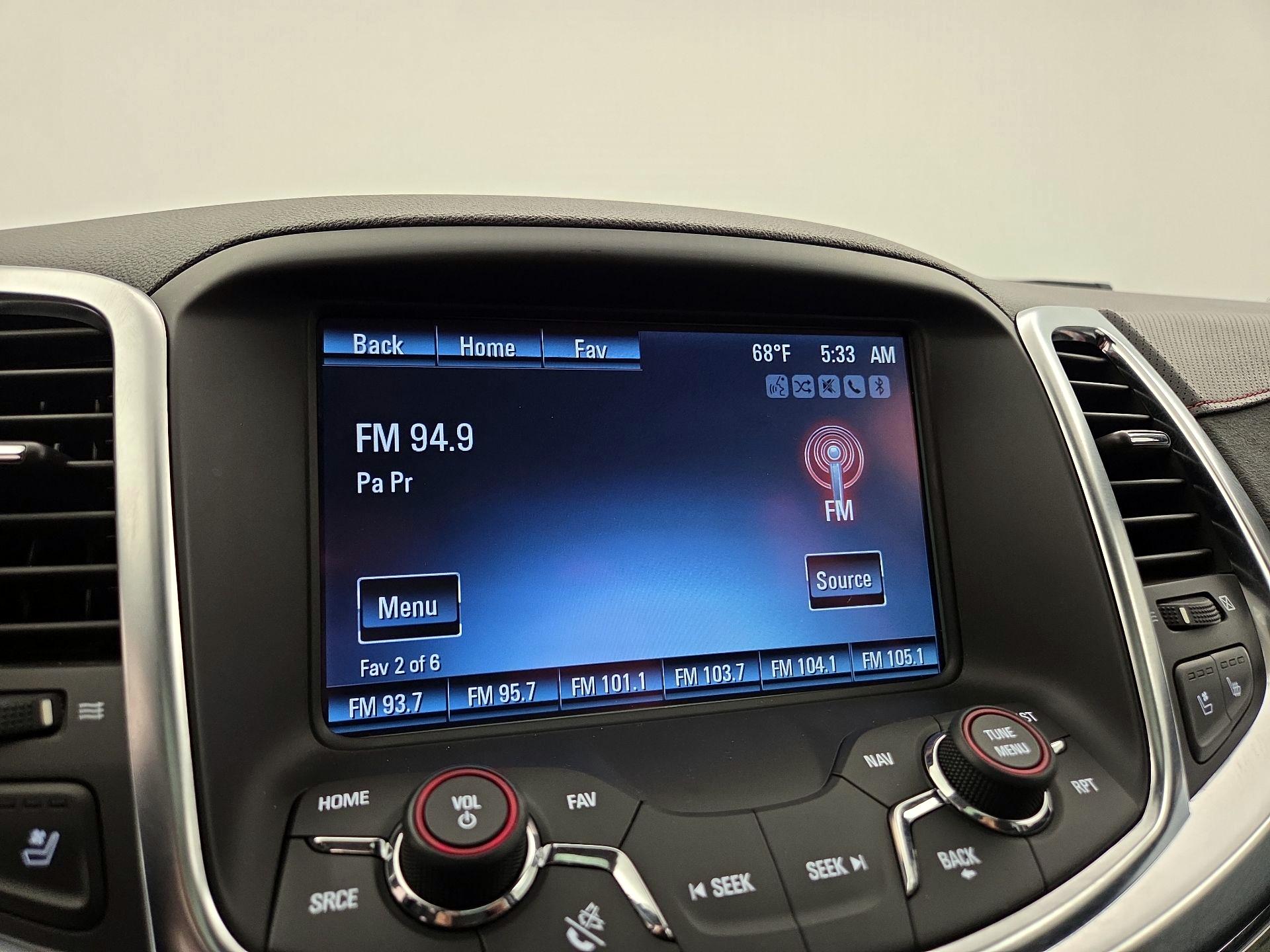 Thumbnail: 2016 Chevrolet  - 16