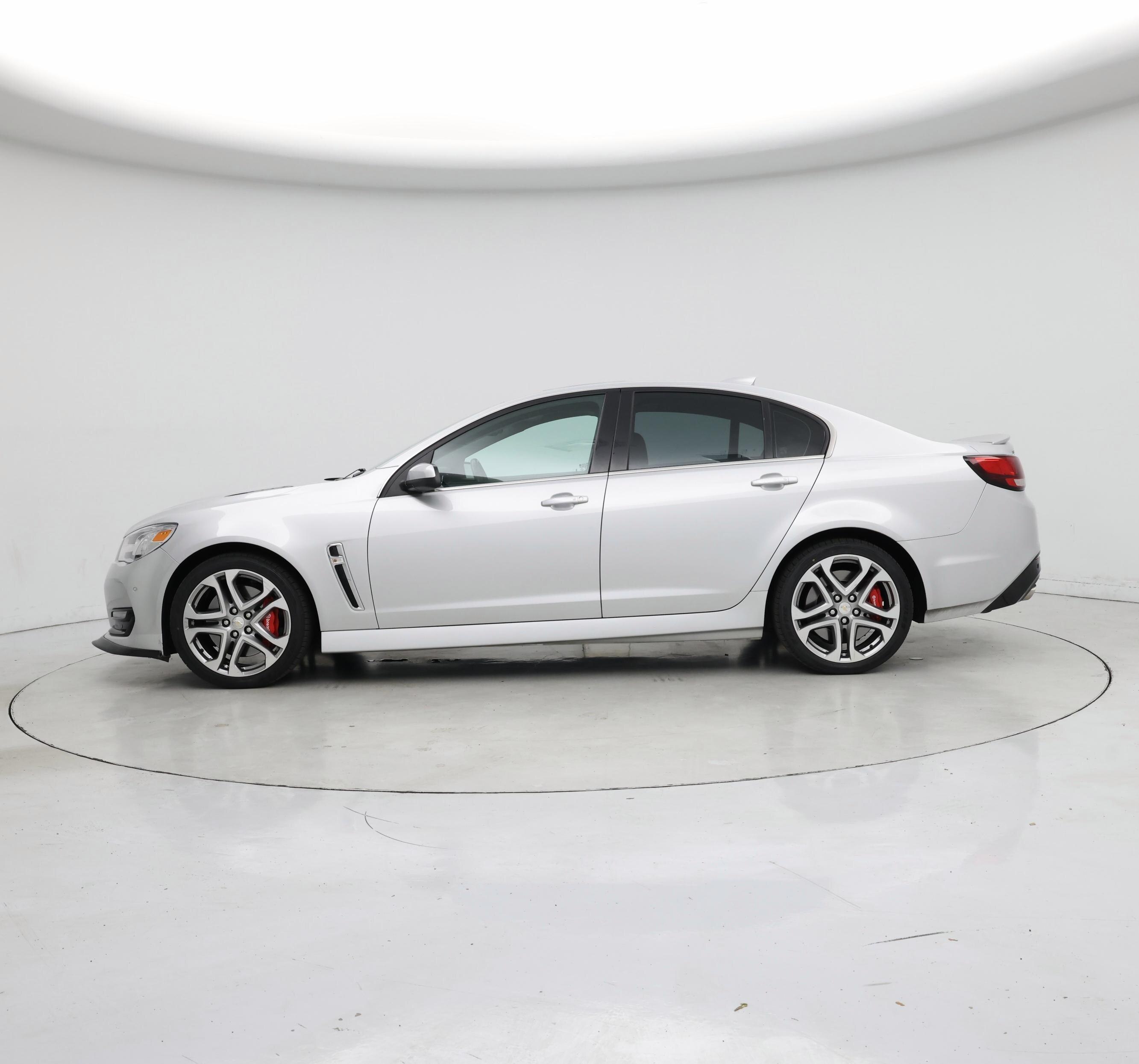 Thumbnail: 2016 Chevrolet  - 3