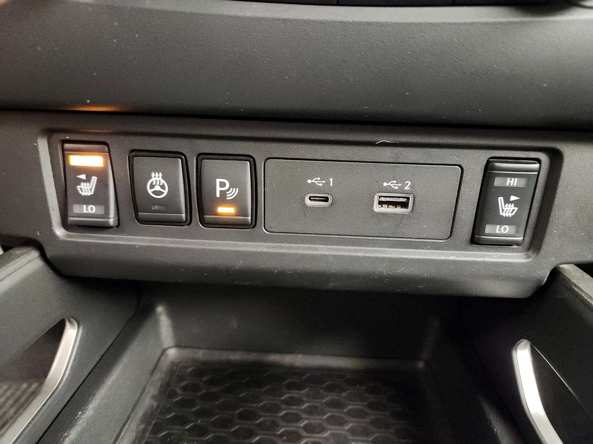 Thumbnail: 2023 Nissan Frontier - 18