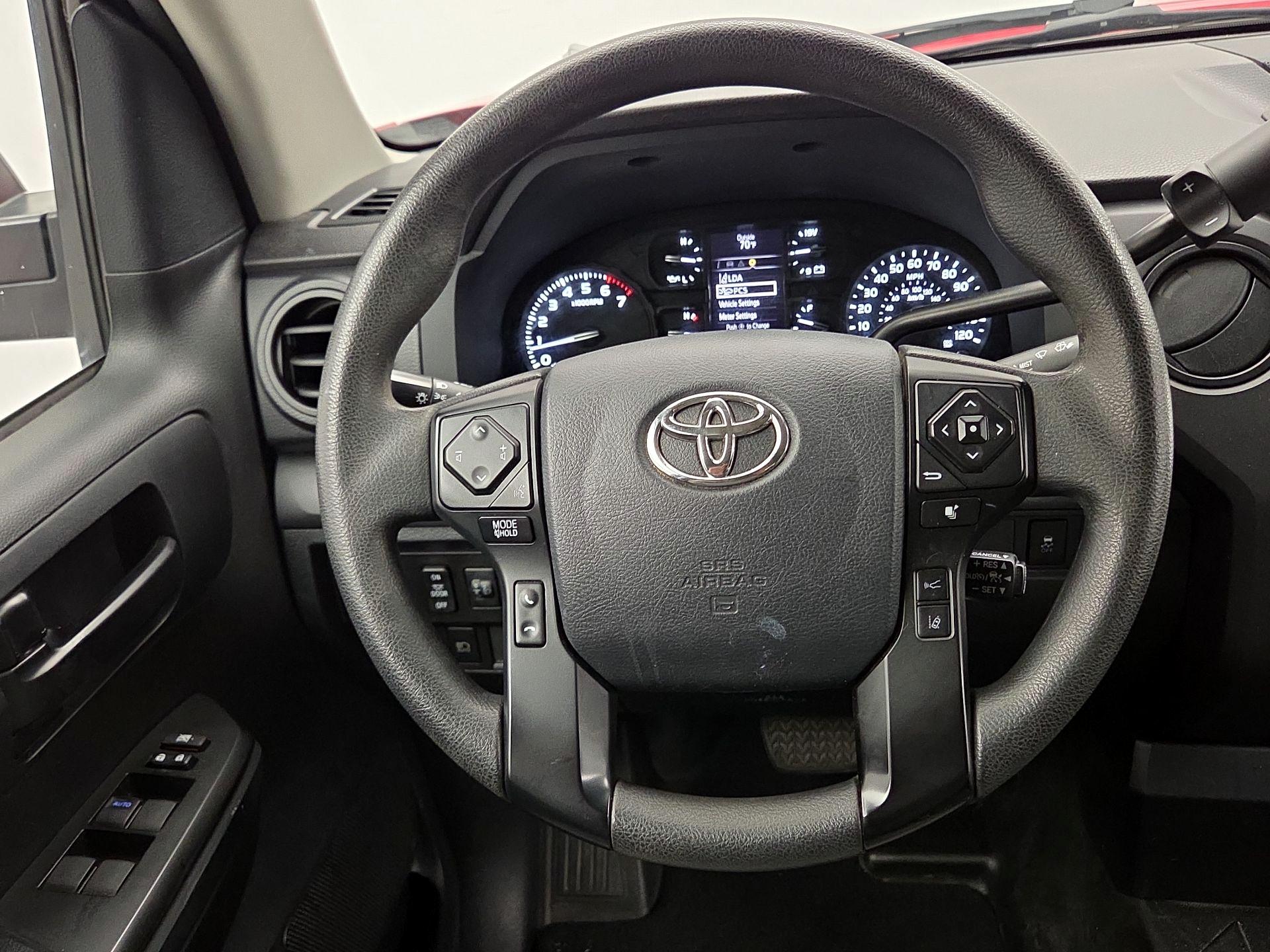 Thumbnail: 2019 Toyota Tundra - 10