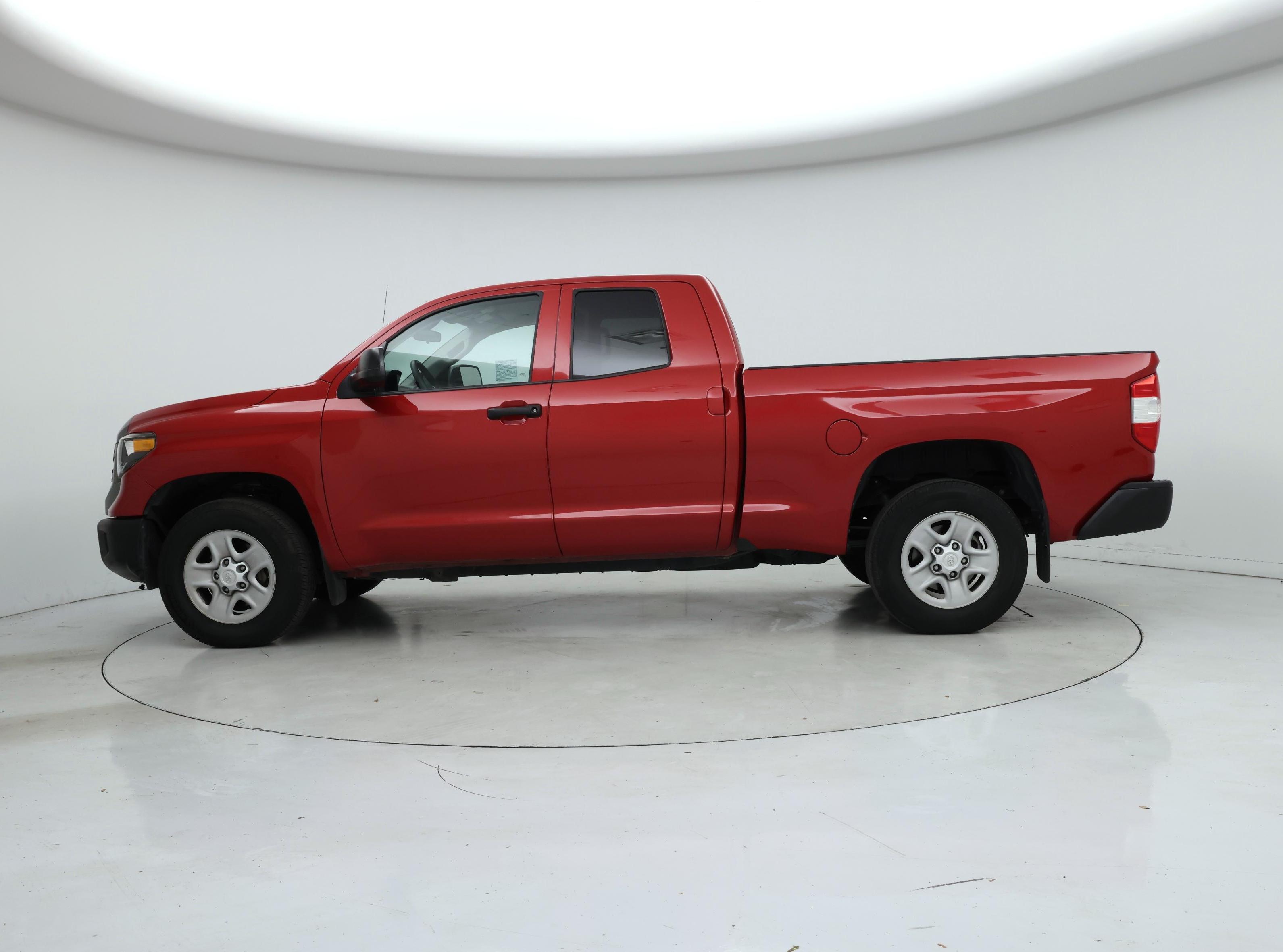 Thumbnail: 2019 Toyota Tundra - 3