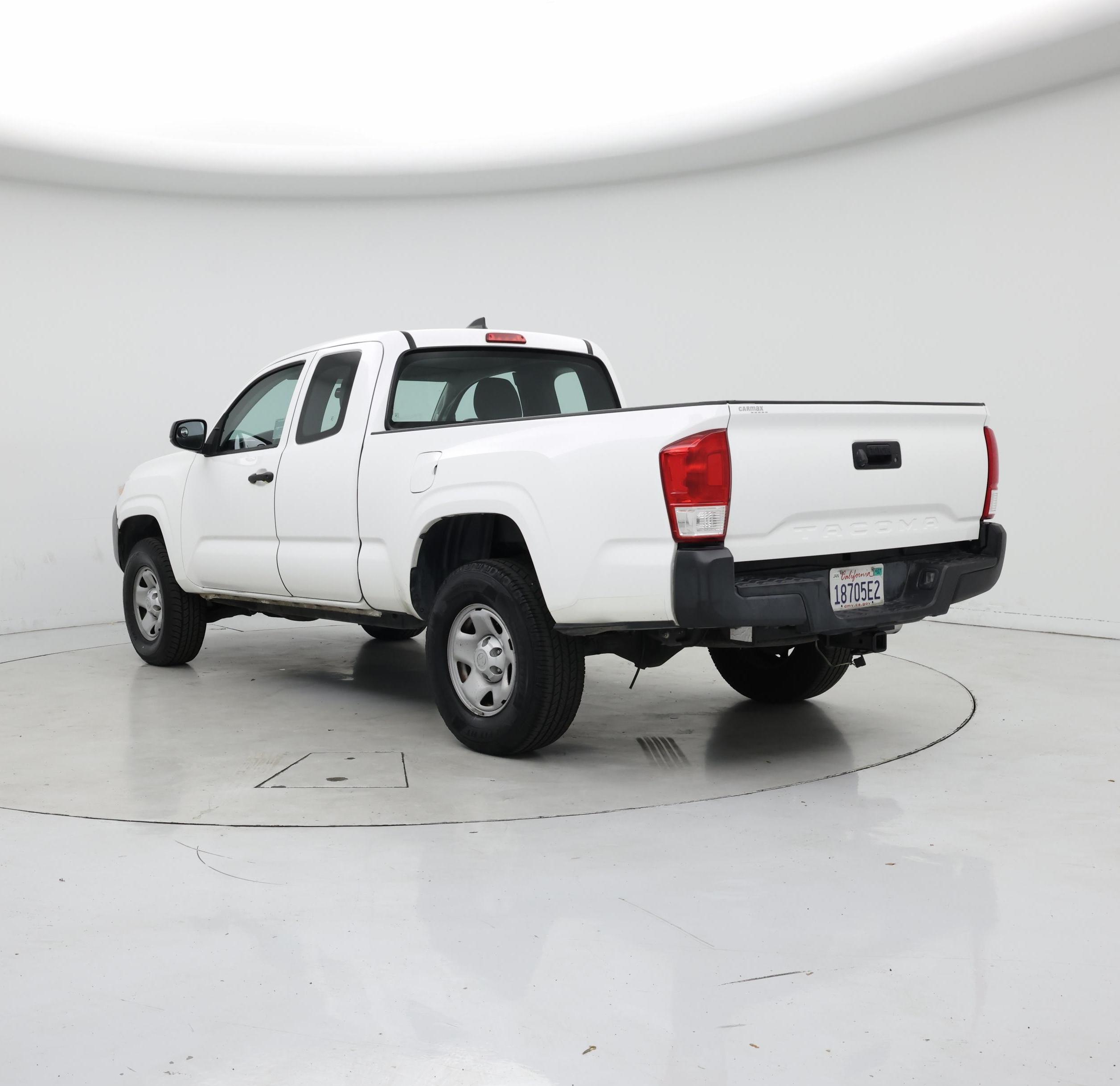 Thumbnail: 2017 Toyota Tacoma - 2