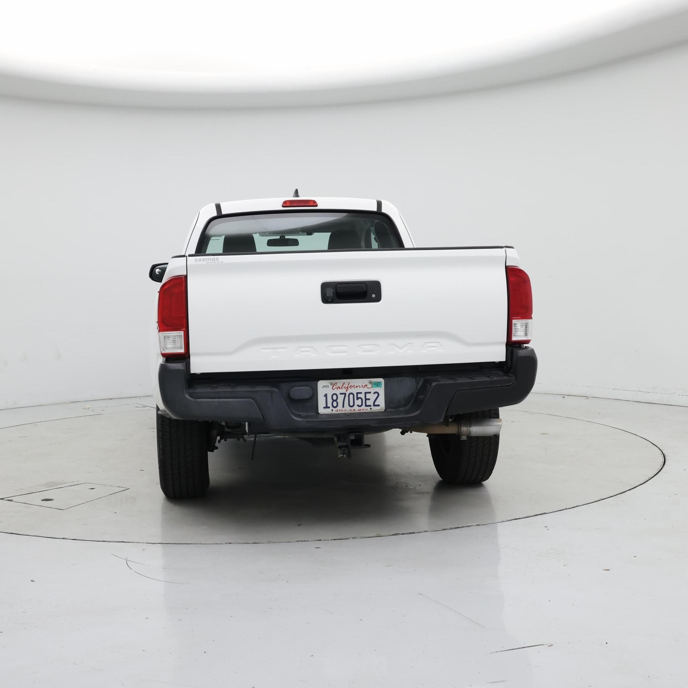 Thumbnail: 2017 Toyota Tacoma - 6