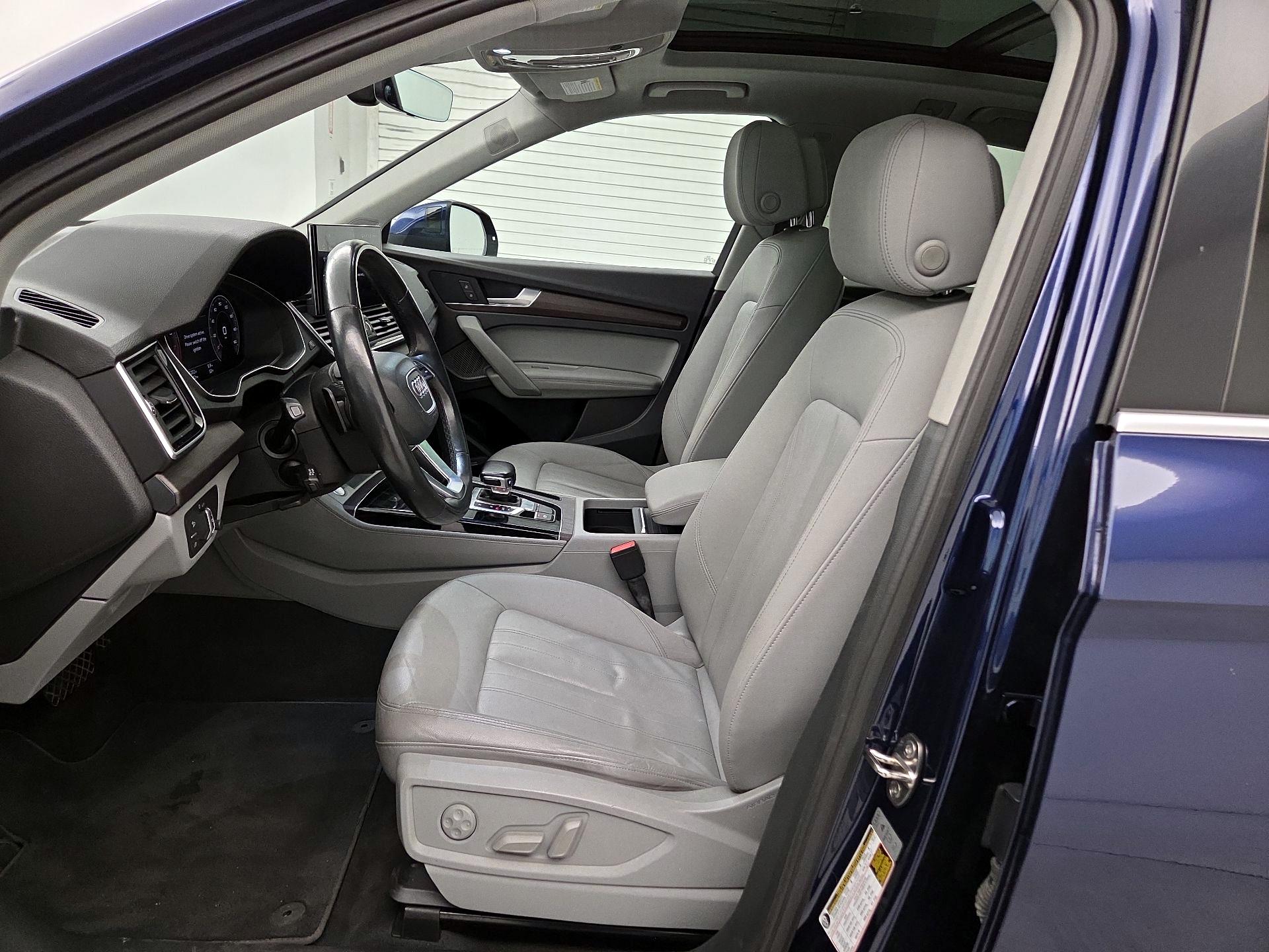 Thumbnail: 2021 Audi Q5 - 9