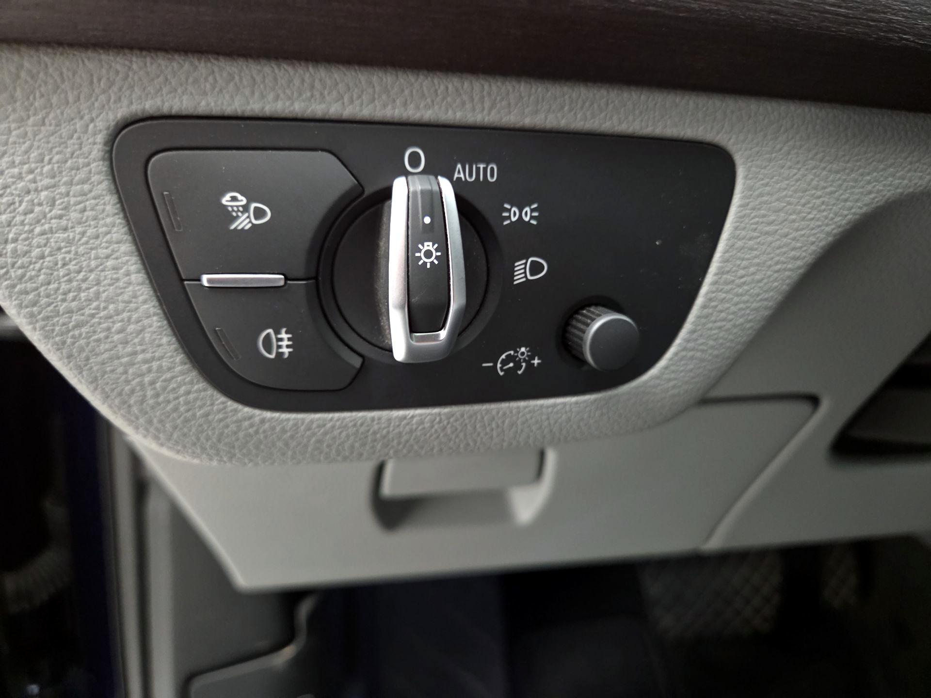 Thumbnail: 2021 Audi Q5 - 11