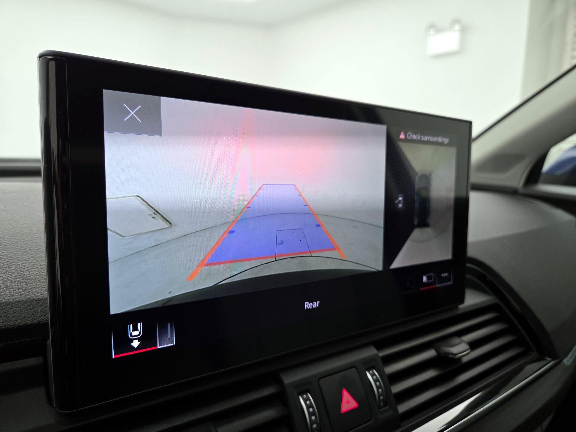 Thumbnail: 2021 Audi Q5 - 12