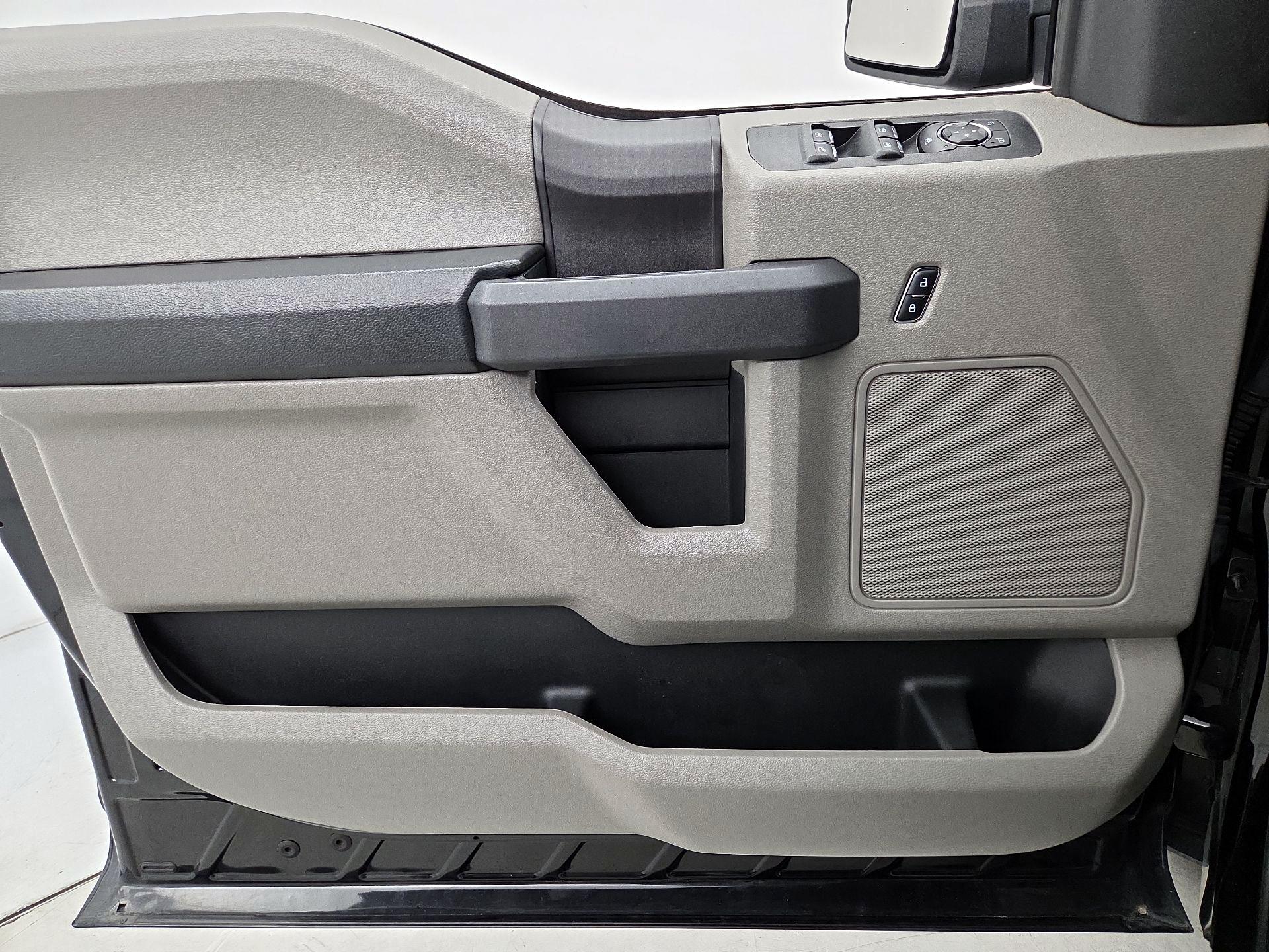 Thumbnail: 2018 Ford F-150 - 12