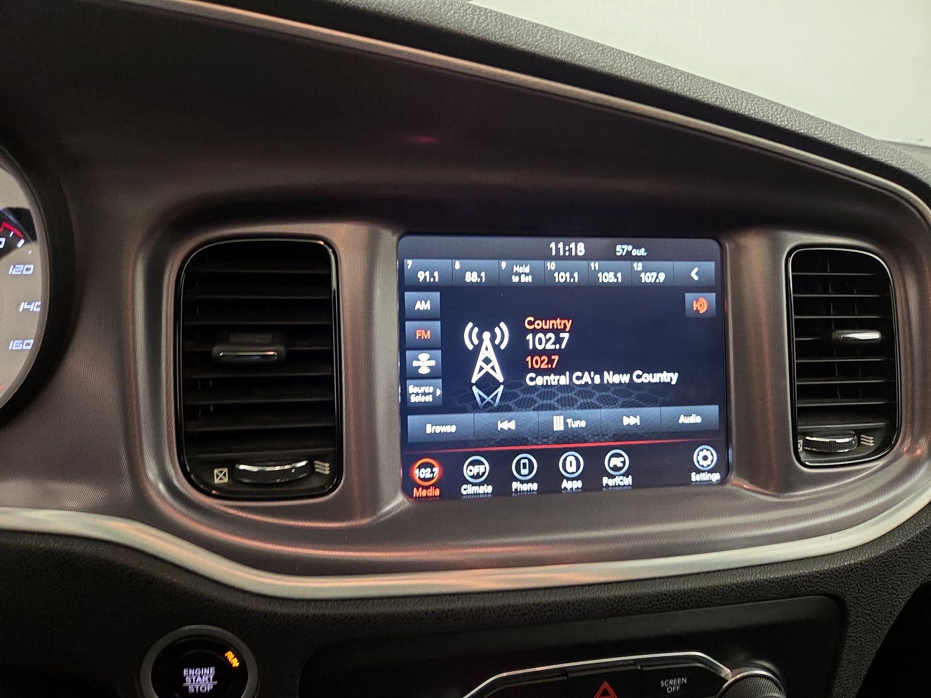 Thumbnail: 2020 Dodge Charger - 15