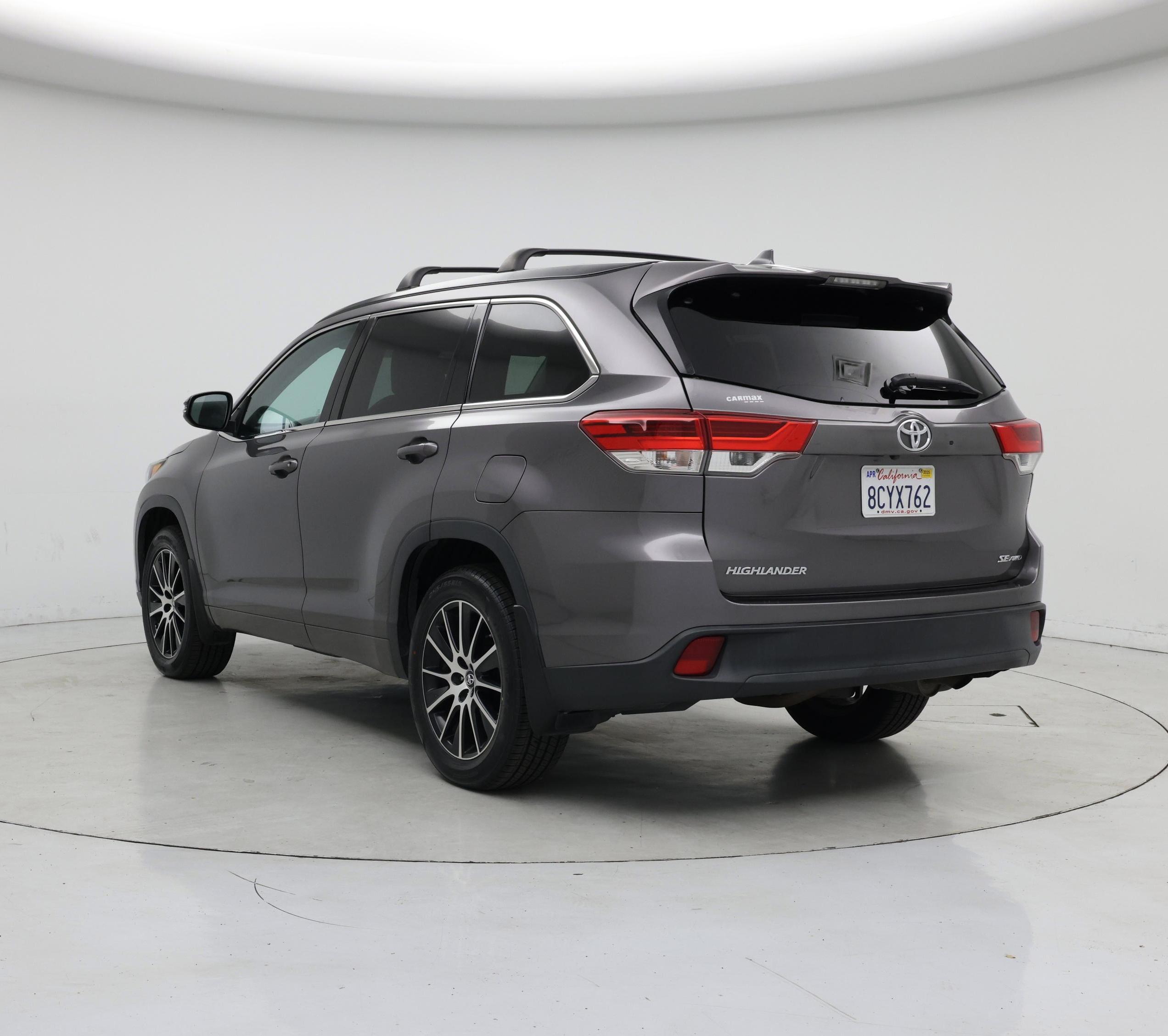 Thumbnail: 2018 Toyota Highlander - 2