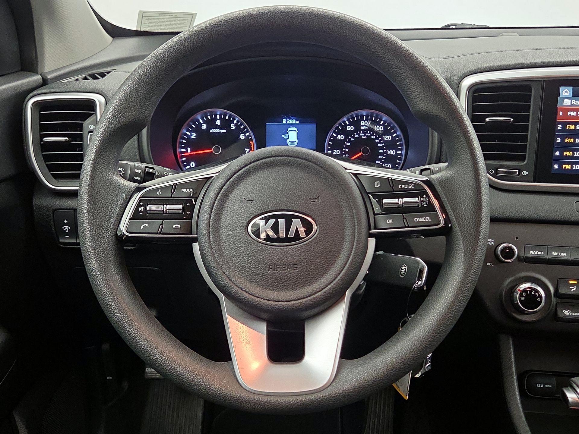 Thumbnail: 2022 Kia Sportage - 10