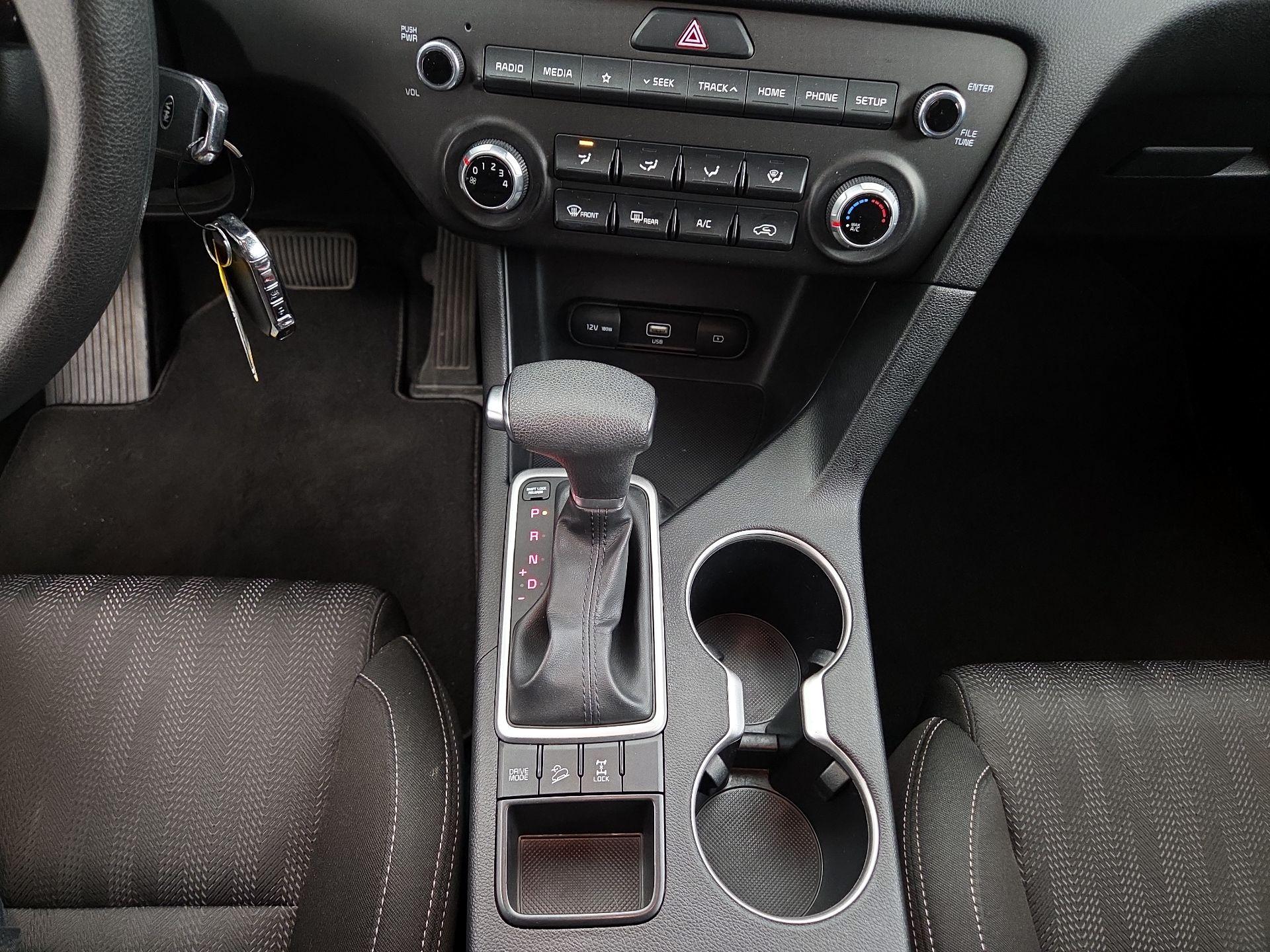 Thumbnail: 2022 Kia Sportage - 17