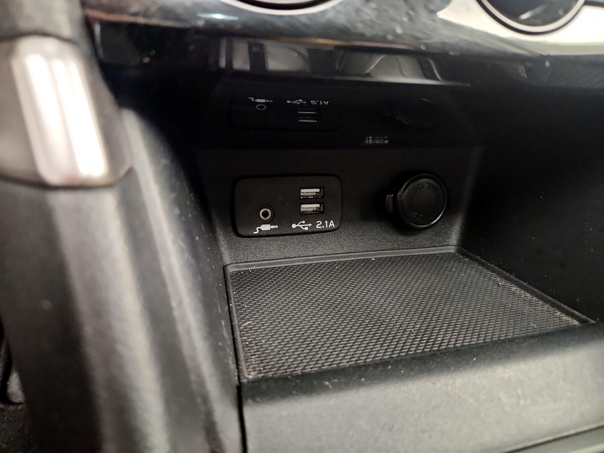 Thumbnail: 2020 Subaru Forester - 18