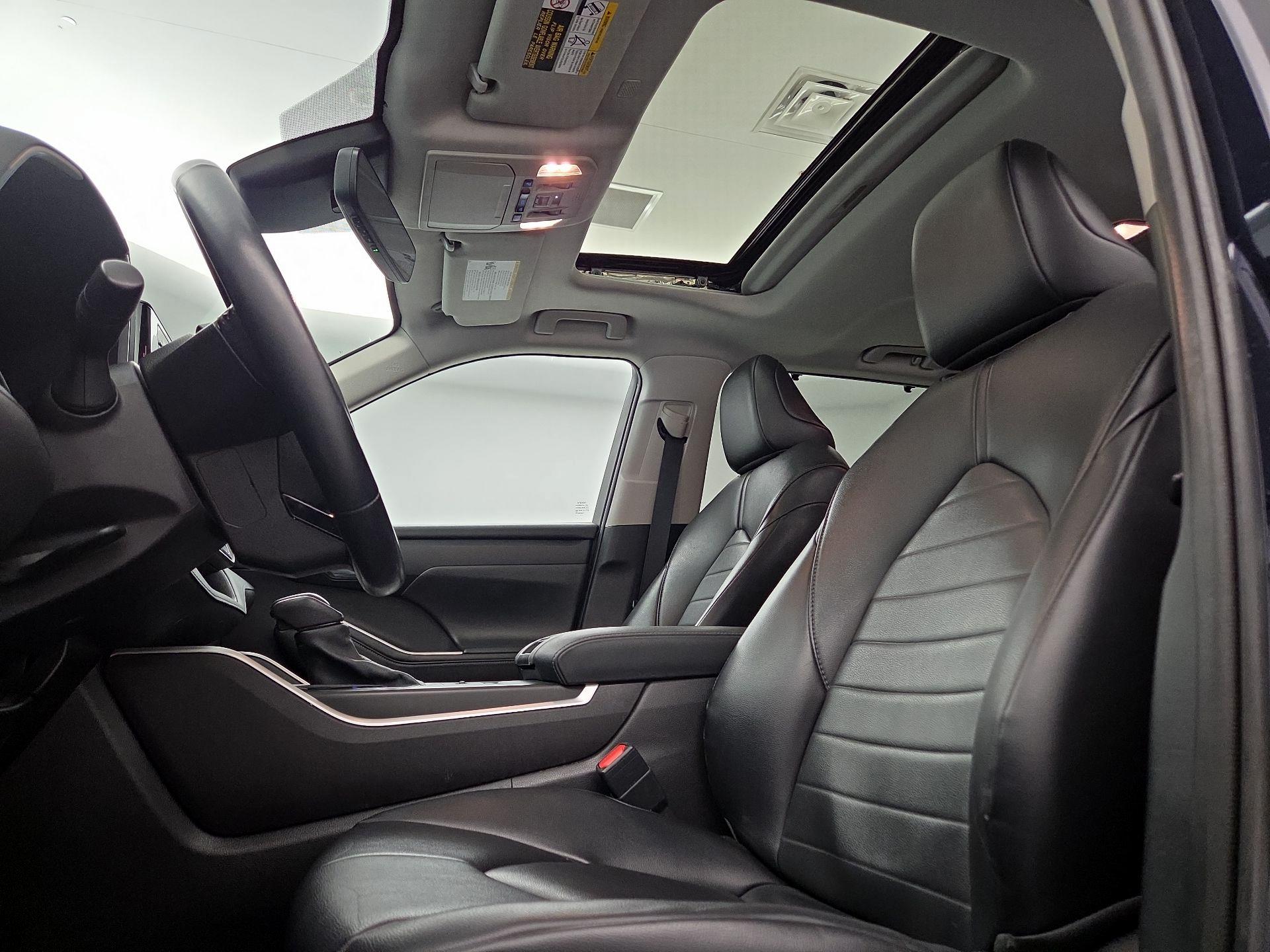 Thumbnail: 2021 Toyota Highlander - 20