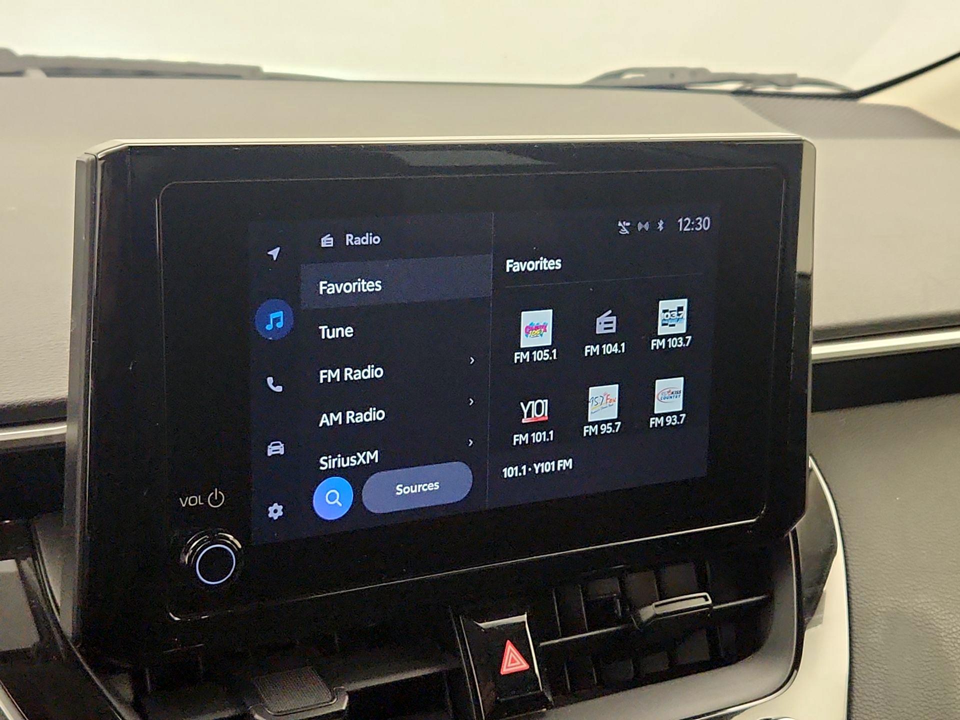 Thumbnail: 2023 Toyota Corolla - 15