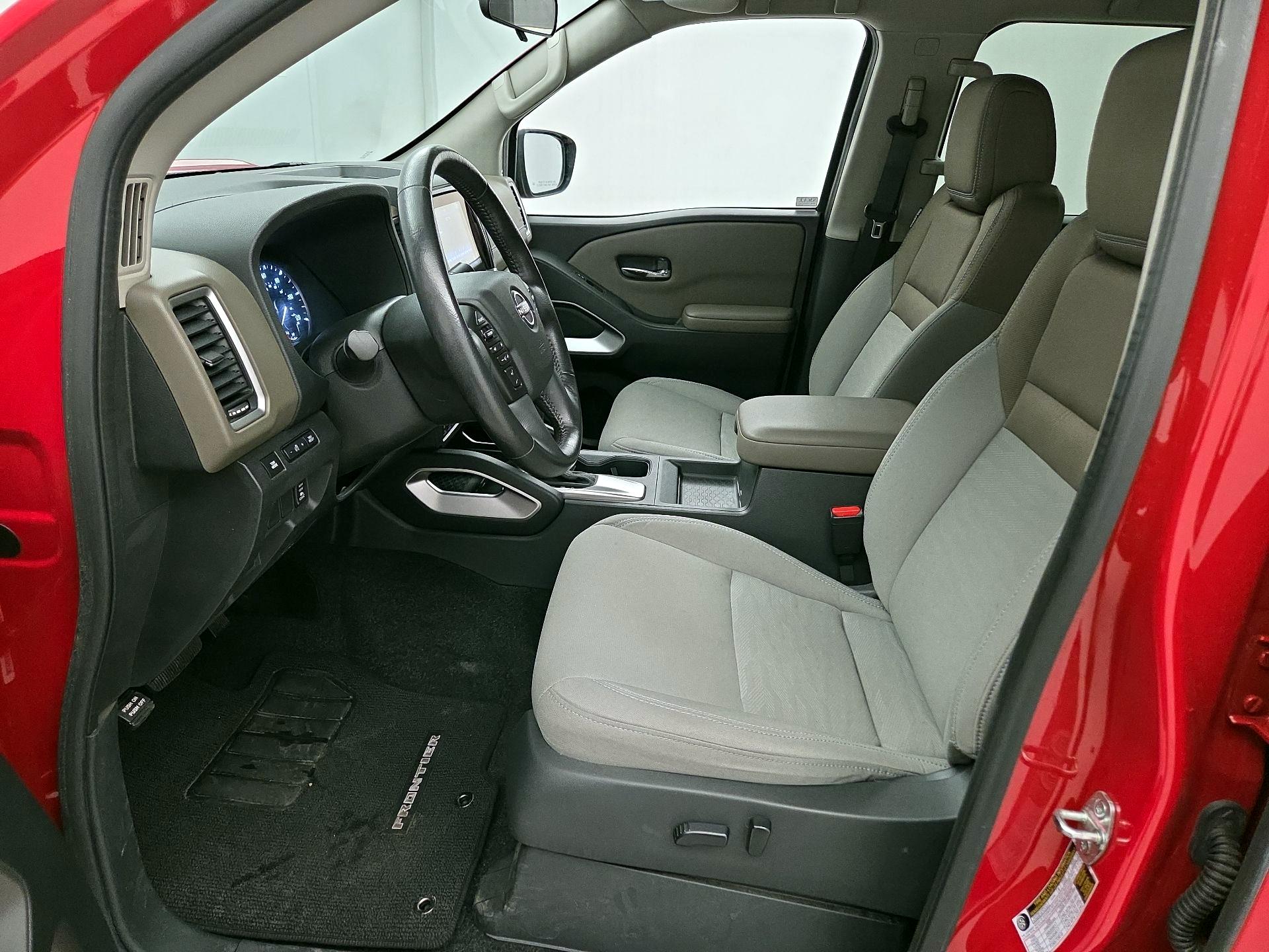 Thumbnail: 2022 Nissan Frontier - 11