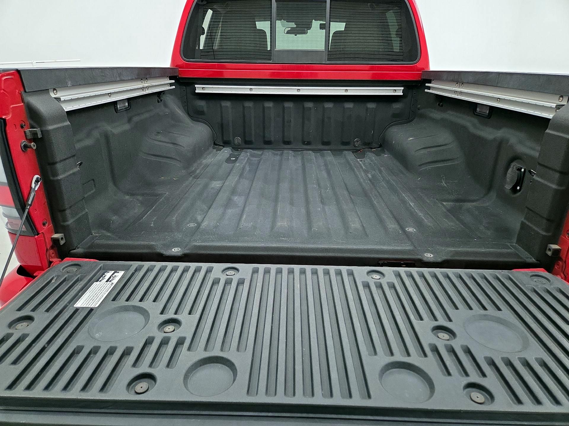 Thumbnail: 2022 Nissan Frontier - 20