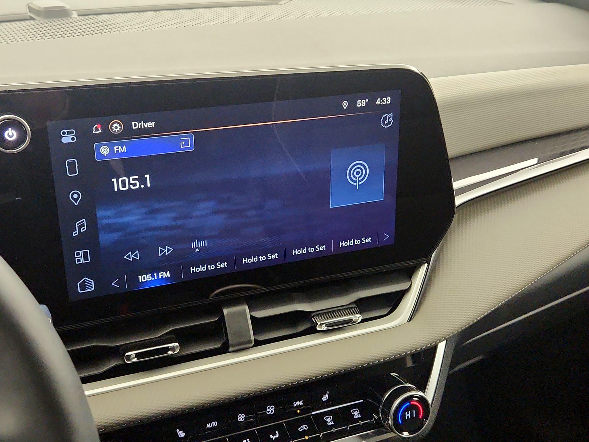 Thumbnail: 2026 Chevrolet Equinox - 15