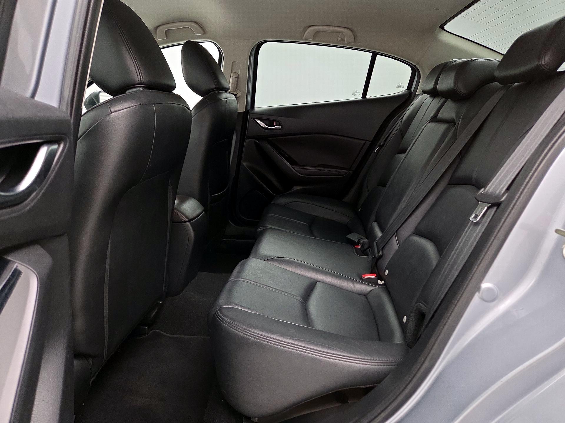 Thumbnail: 2017 Mazda Mazda3 - 19