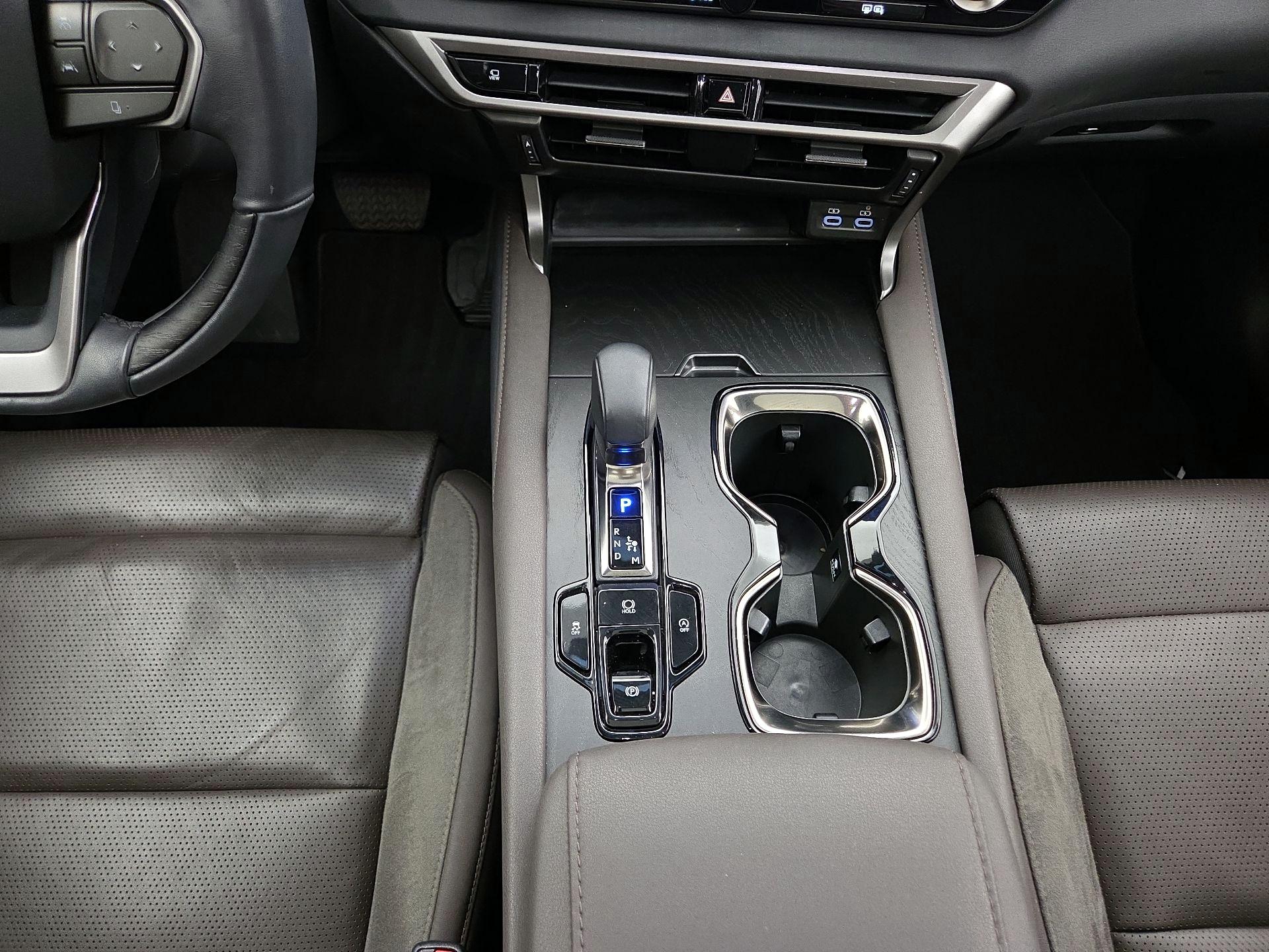 Thumbnail: 2023 Lexus RX - 17