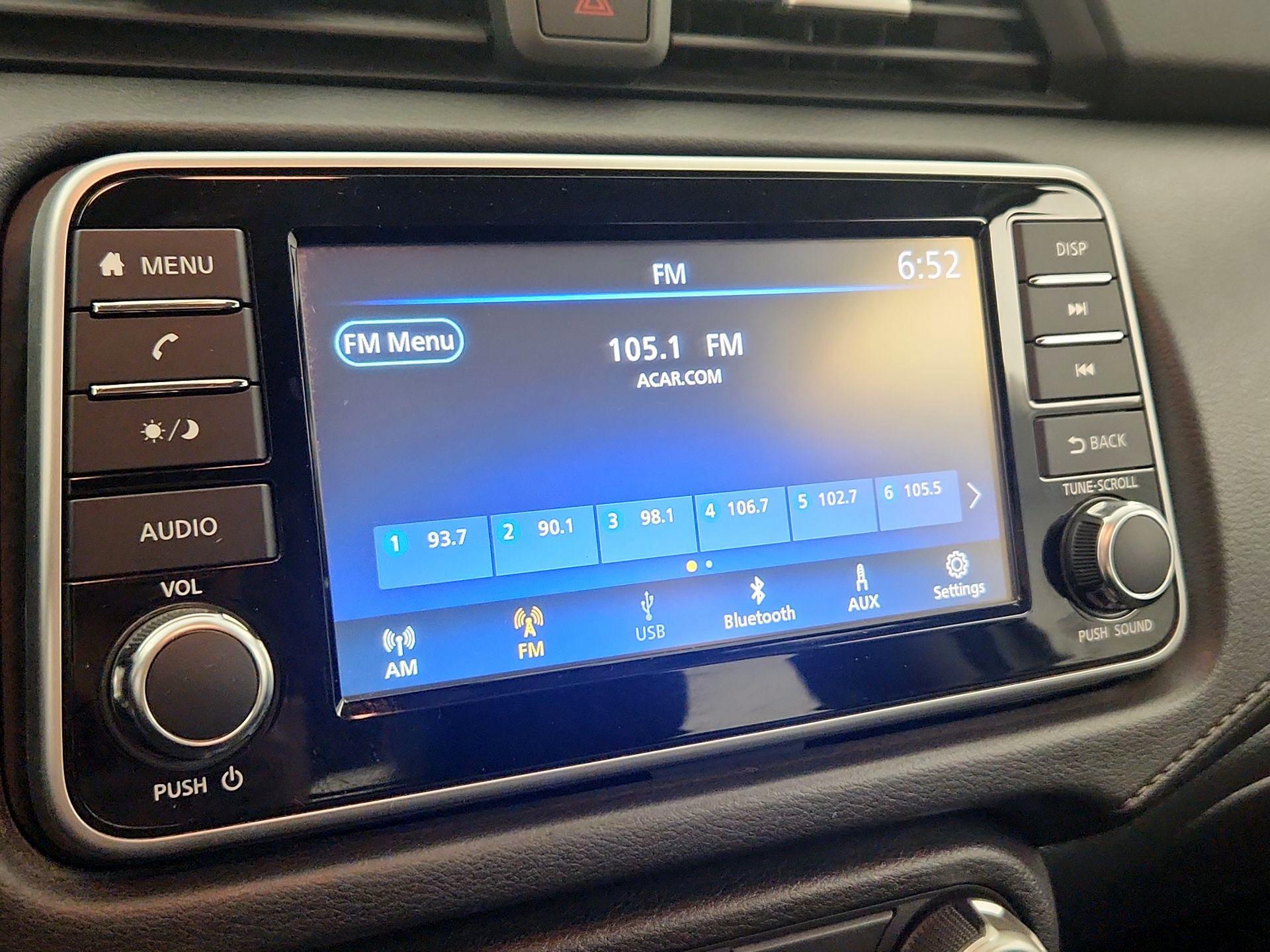 Thumbnail: 2020 Nissan Versa - 15