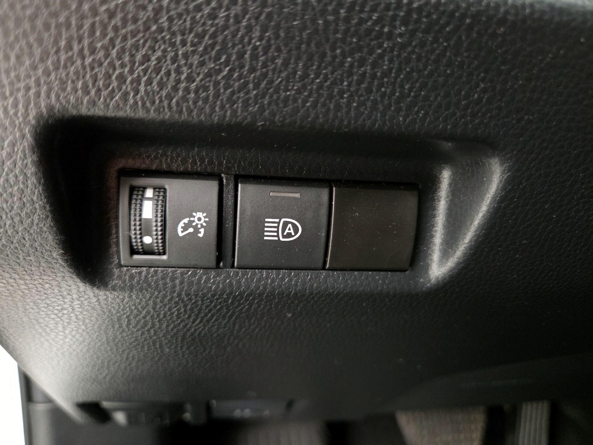 Thumbnail: 2023 Toyota RAV4 - 11