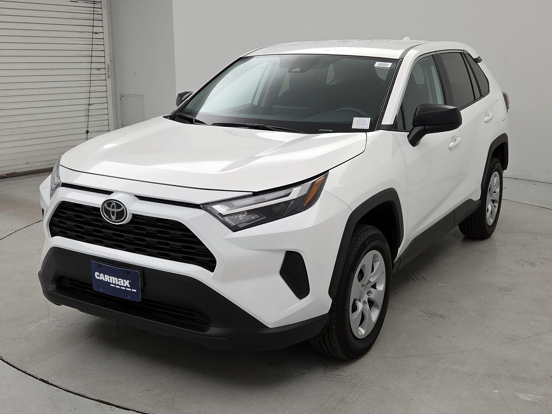 Thumbnail: 2023 Toyota RAV4 - 3
