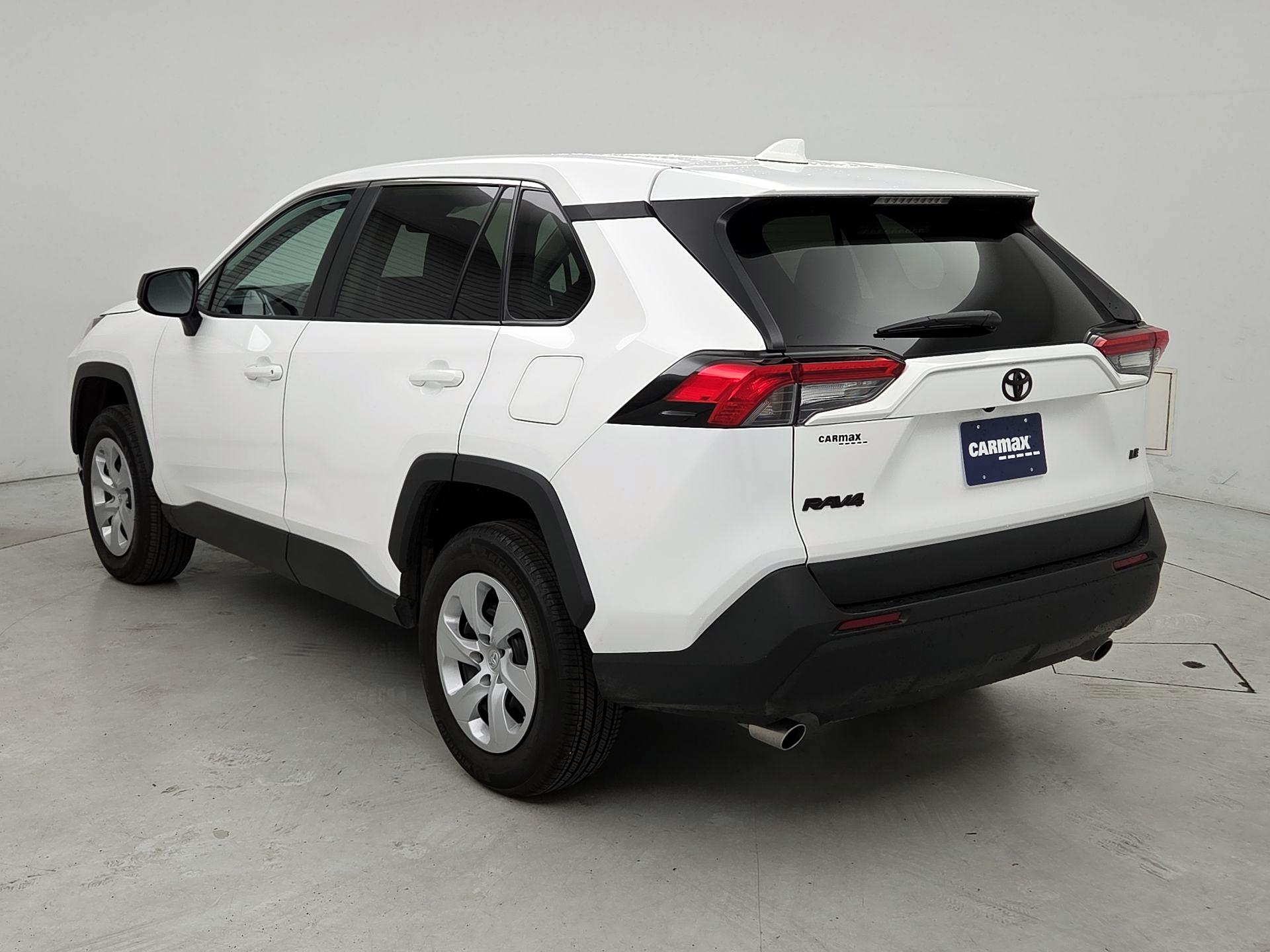 Thumbnail: 2023 Toyota RAV4 - 7