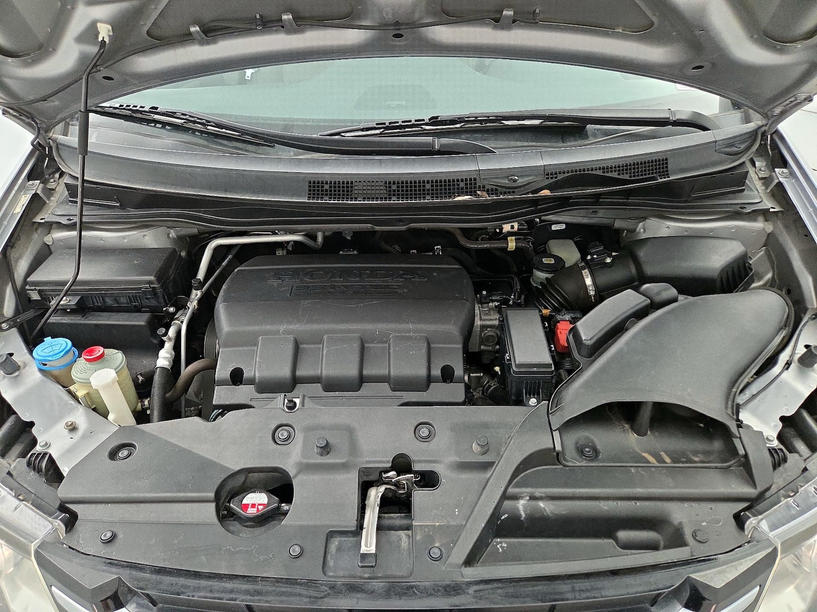 2016 Honda Odyssey SE - Photo 24