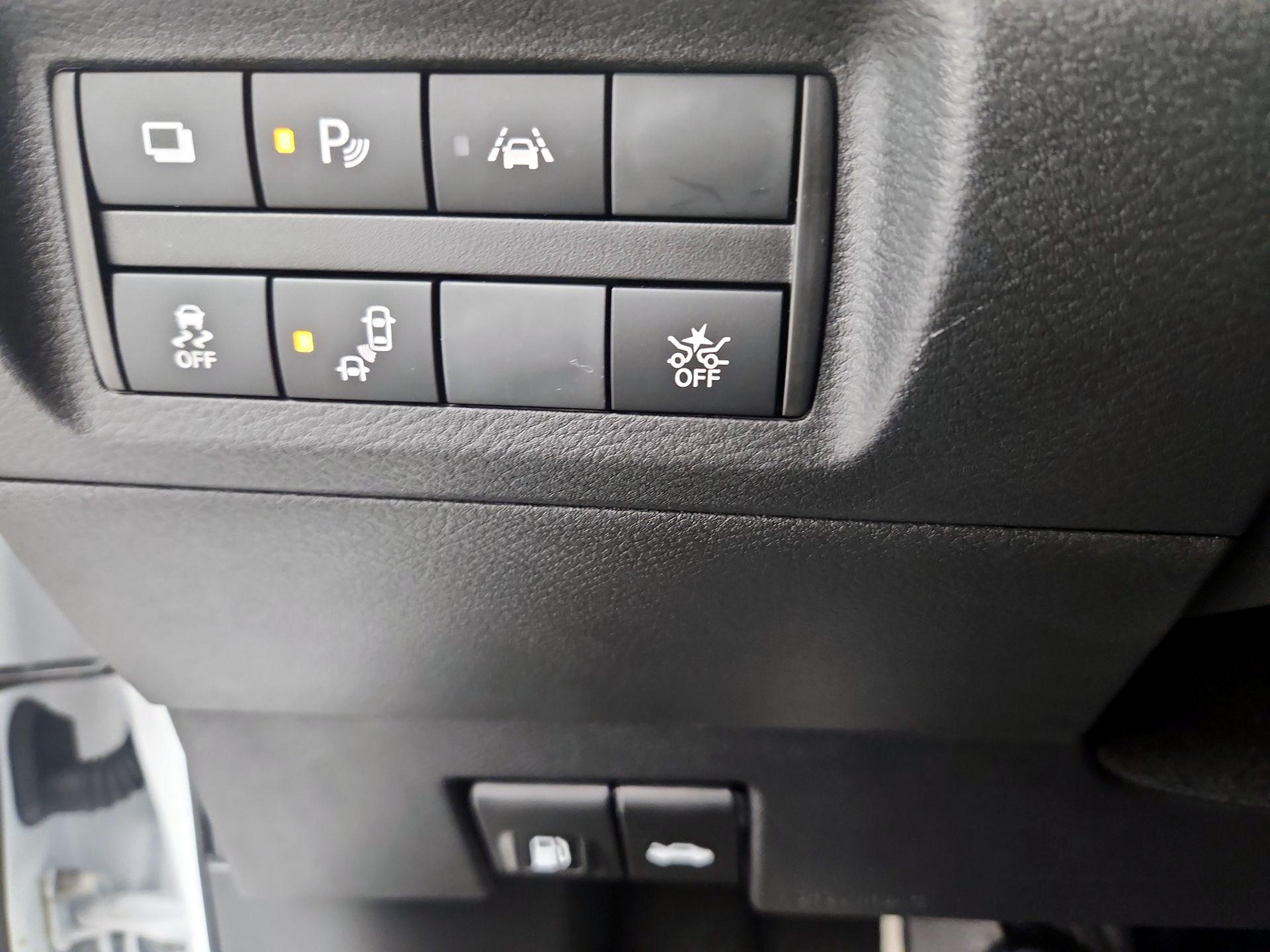 Thumbnail: 2025 Nissan Kicks - 13