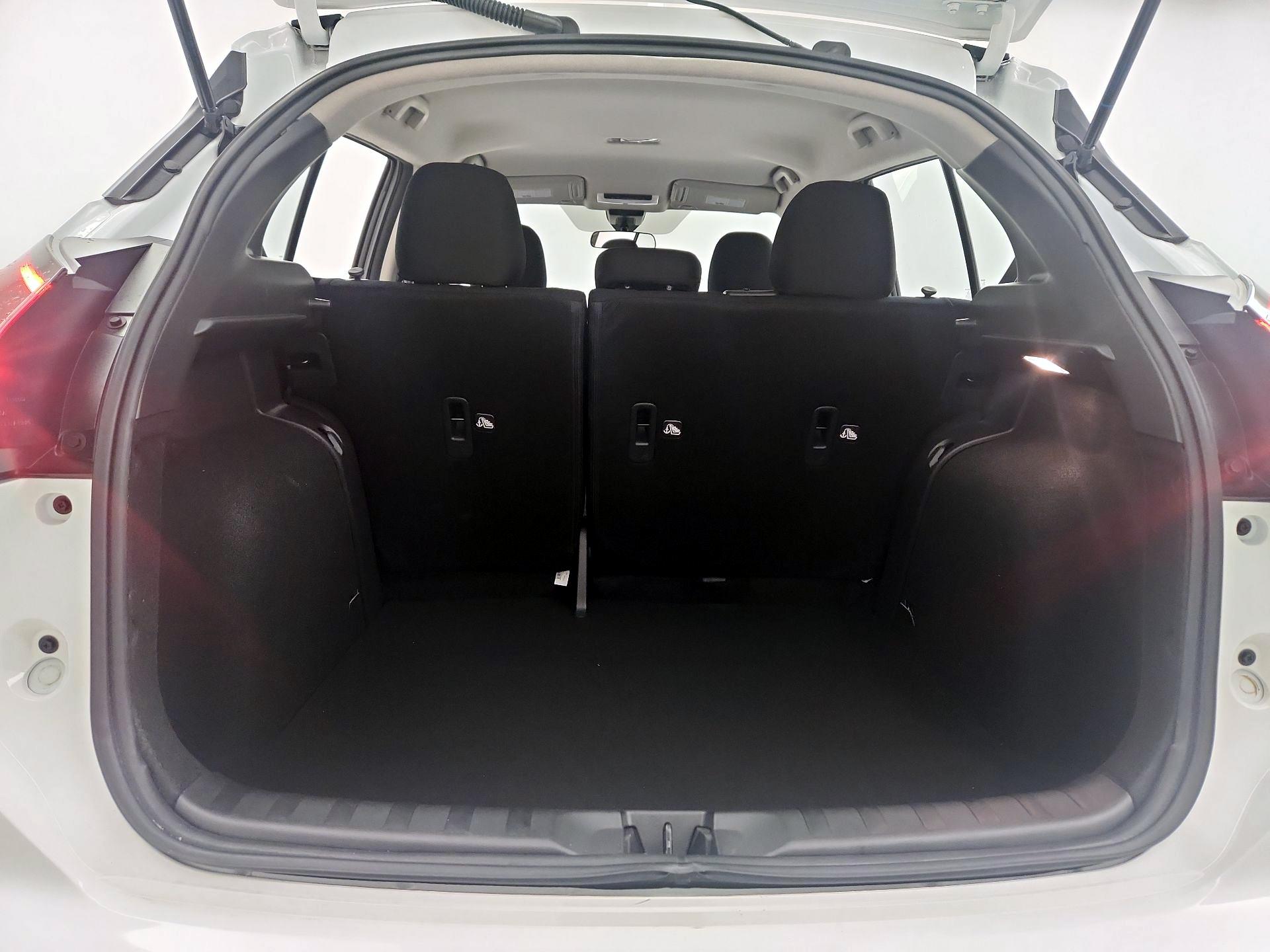 Thumbnail: 2025 Nissan Kicks - 20